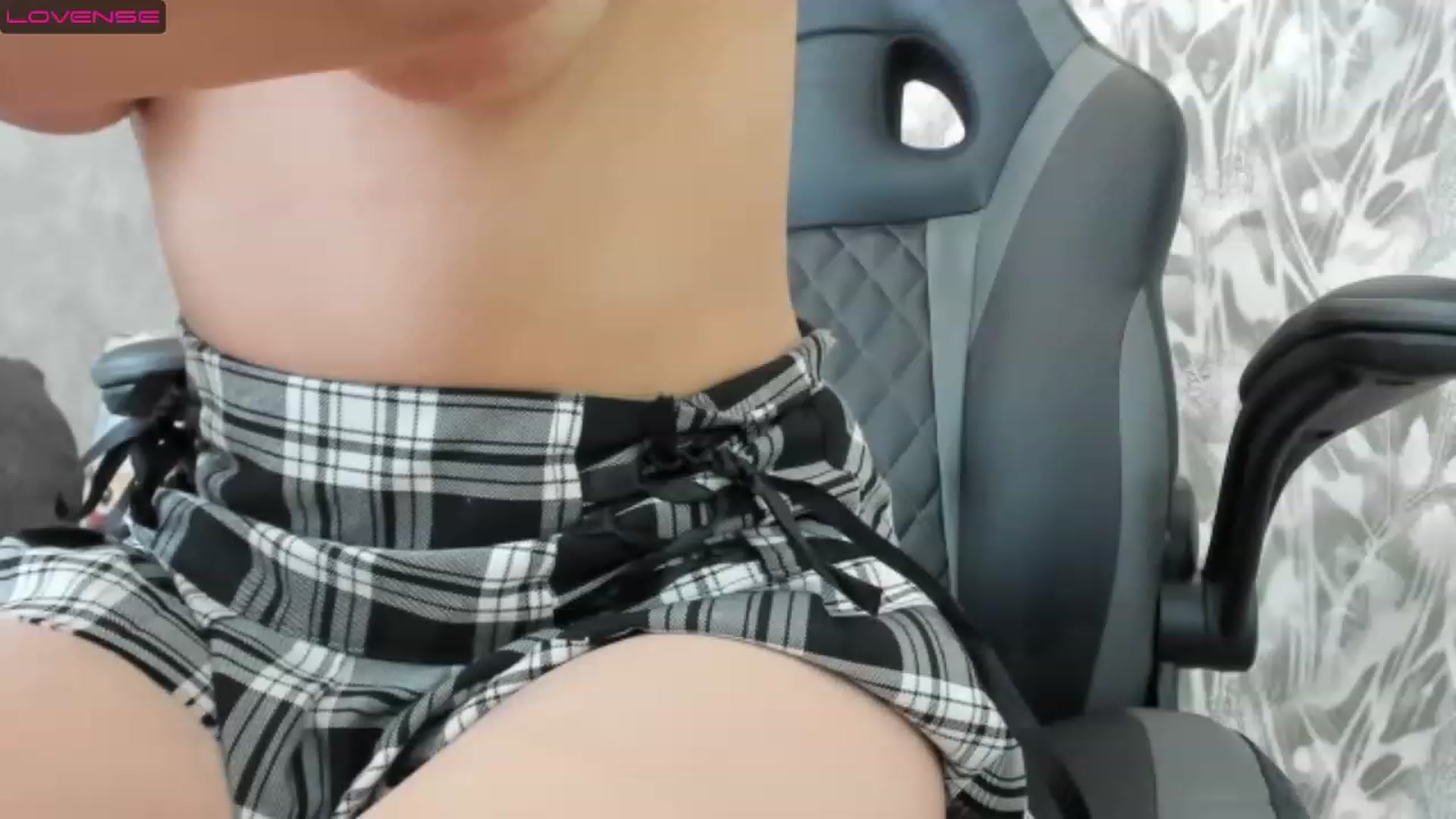 Gallery image thumbnail from Juicy_Cherry6's myfreecams stream on, 02/07/2023, 06:30 image 20 of 20