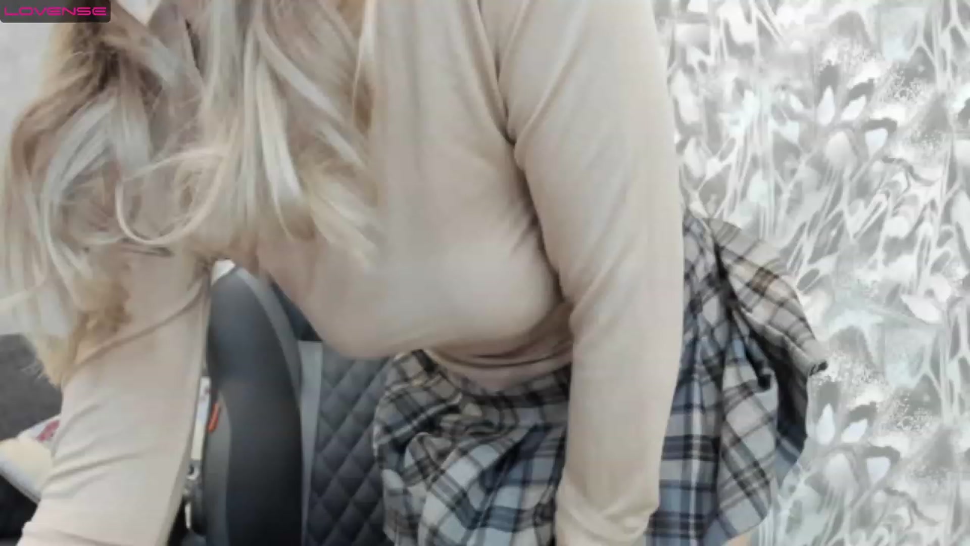 Gallery image thumbnail from Juicy_Cherry6's myfreecams stream on, 02/18/2023, 02:53 image 6 of 20