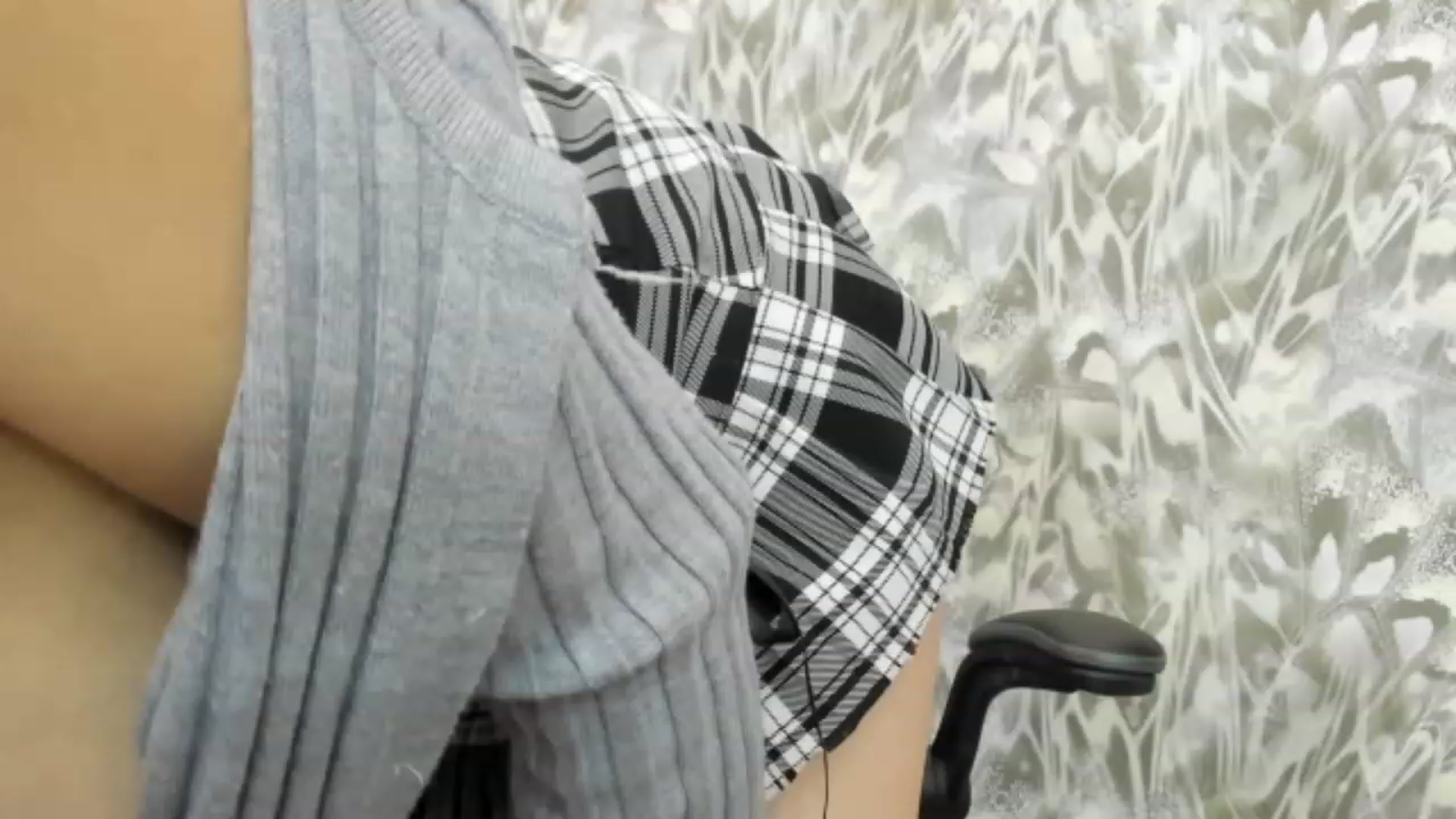 Gallery image thumbnail from Juicy_Cherry6's myfreecams stream on, 03/31/2023, 05:32 image 12 of 20