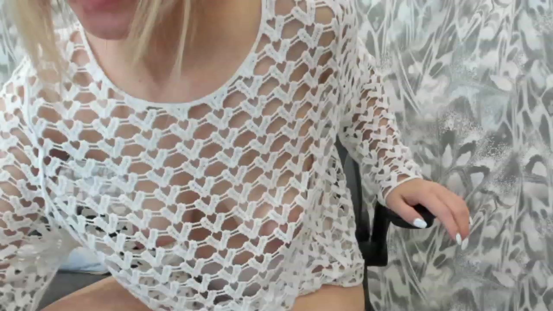 Gallery image thumbnail from Juicy_Cherry6's myfreecams stream on, 06/05/2023, 05:45 image 9 of 20