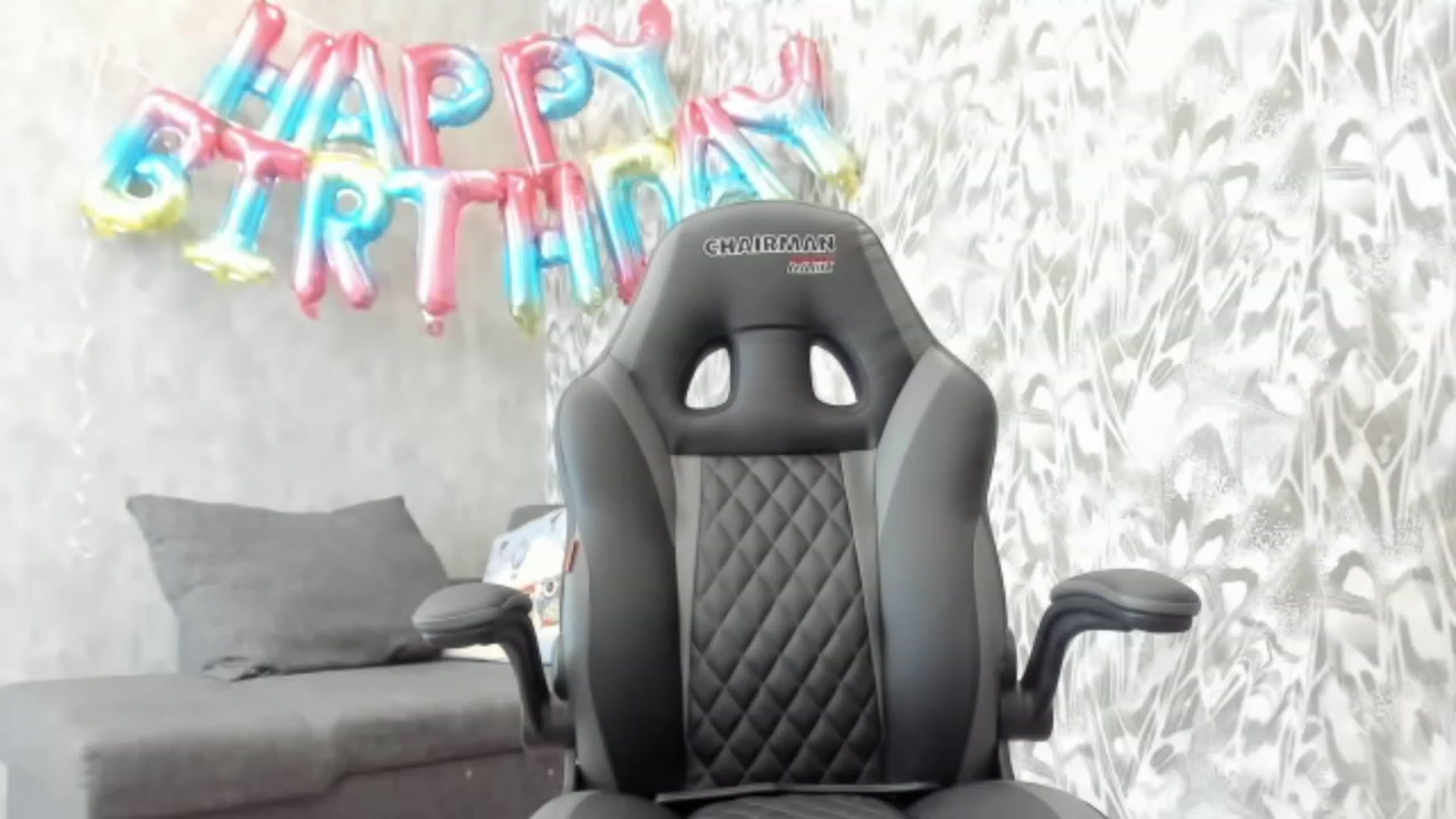 Gallery image thumbnail from Juicy_Cherry6's myfreecams stream on, 06/08/2023, 02:49 image 14 of 20