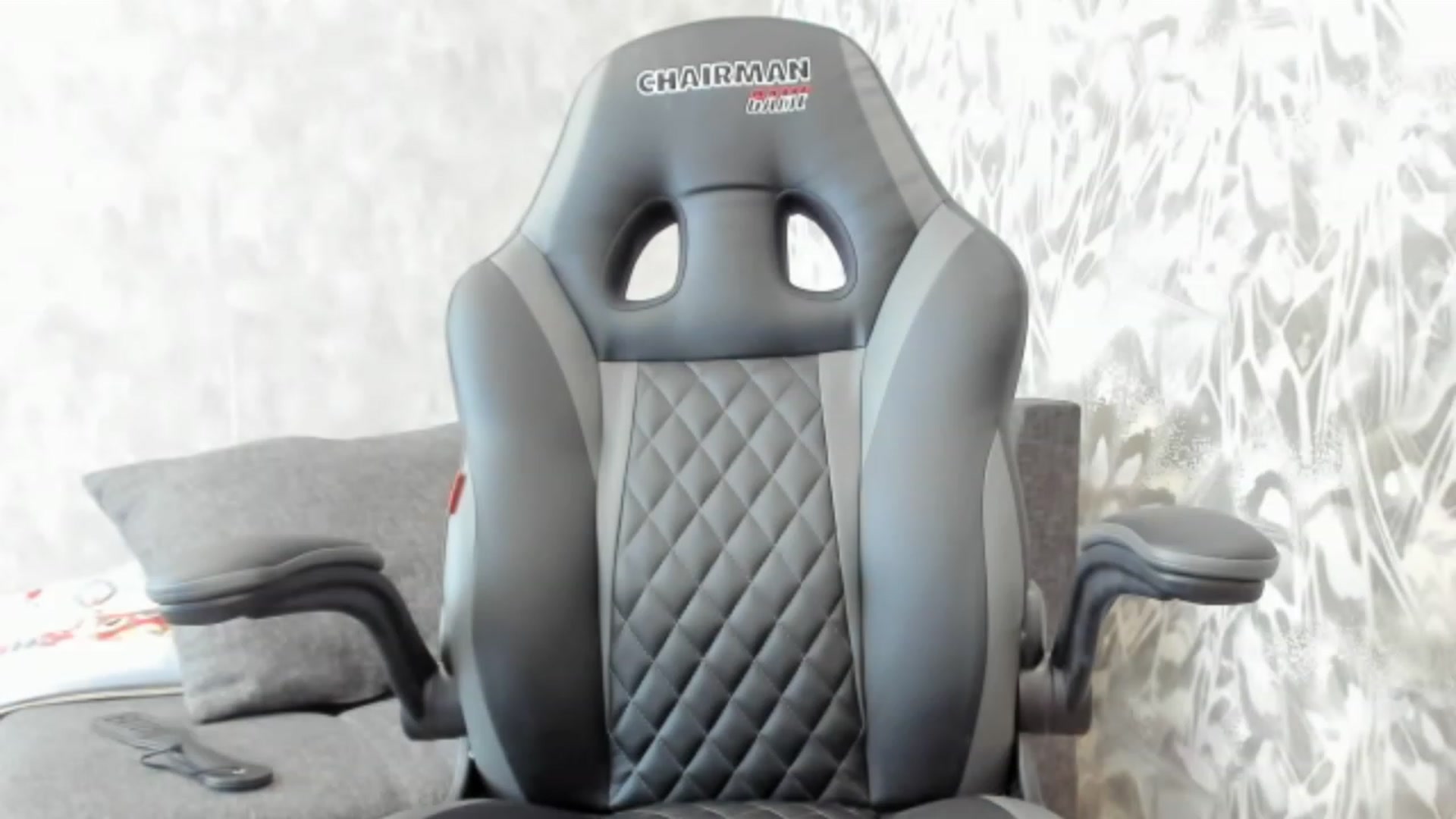 Gallery image thumbnail from Juicy_Cherry6's myfreecams stream on, 06/21/2023, 02:50 image 13 of 20