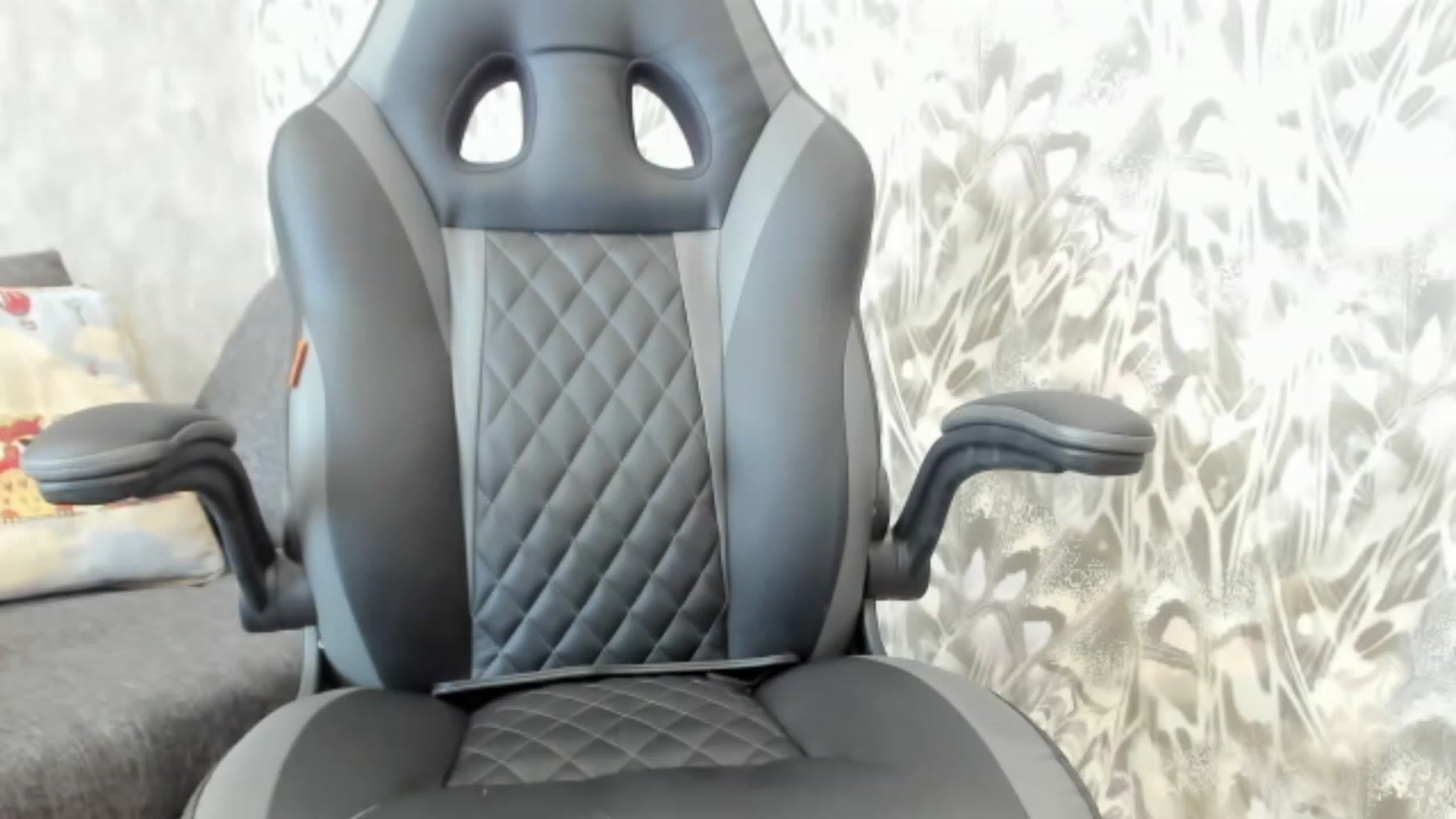 Gallery image thumbnail from Juicy_Cherry6's myfreecams stream on, 07/07/2023, 05:18 image 16 of 20