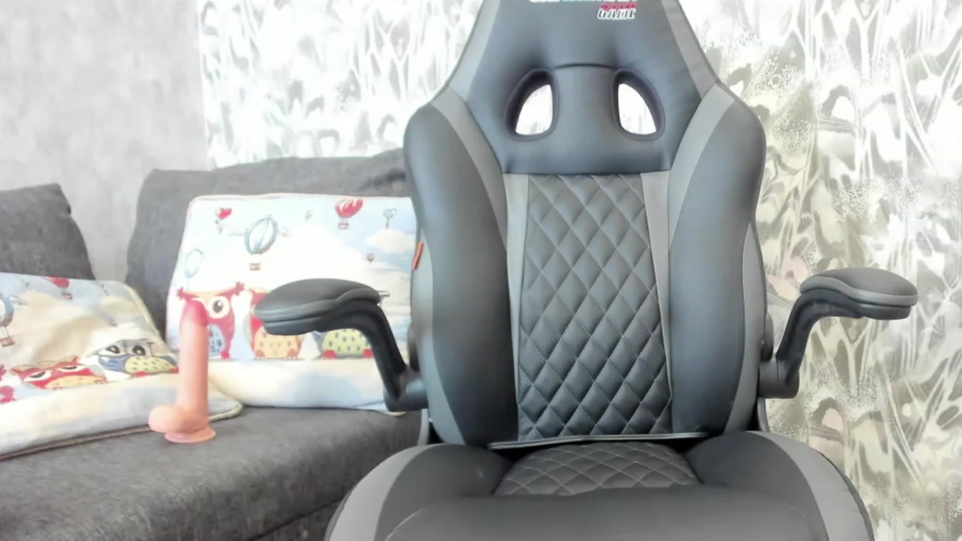 Gallery image thumbnail from Juicy_Cherry6's myfreecams stream on, 07/18/2023, 03:54 image 16 of 20