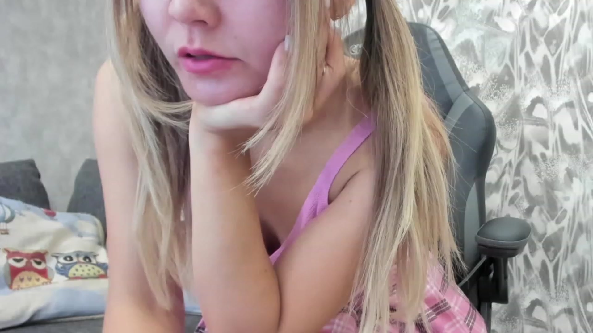 Gallery image thumbnail from Juicy_Cherry6's myfreecams stream on, 07/28/2023, 02:57 image 8 of 20