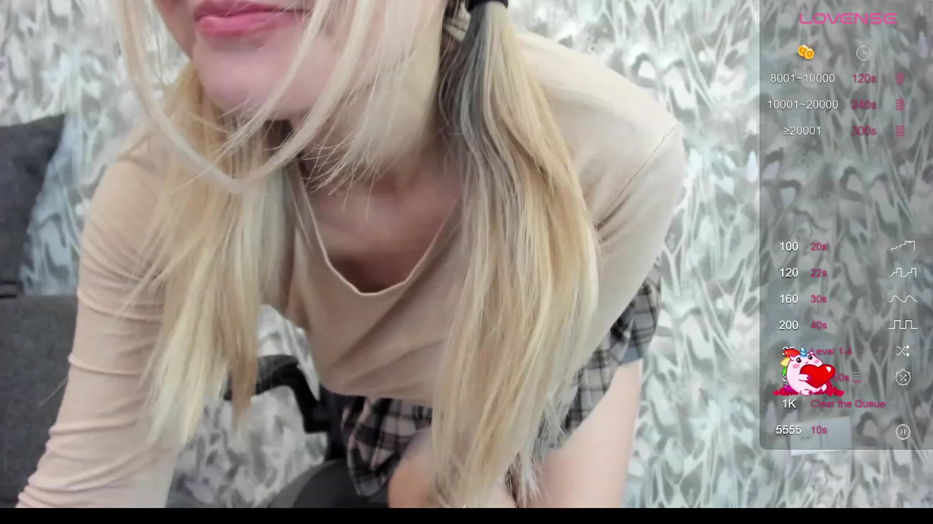 Gallery image thumbnail from Juicy_Cherry6's myfreecams stream on, 12/20/2023, 03:22 image 17 of 20