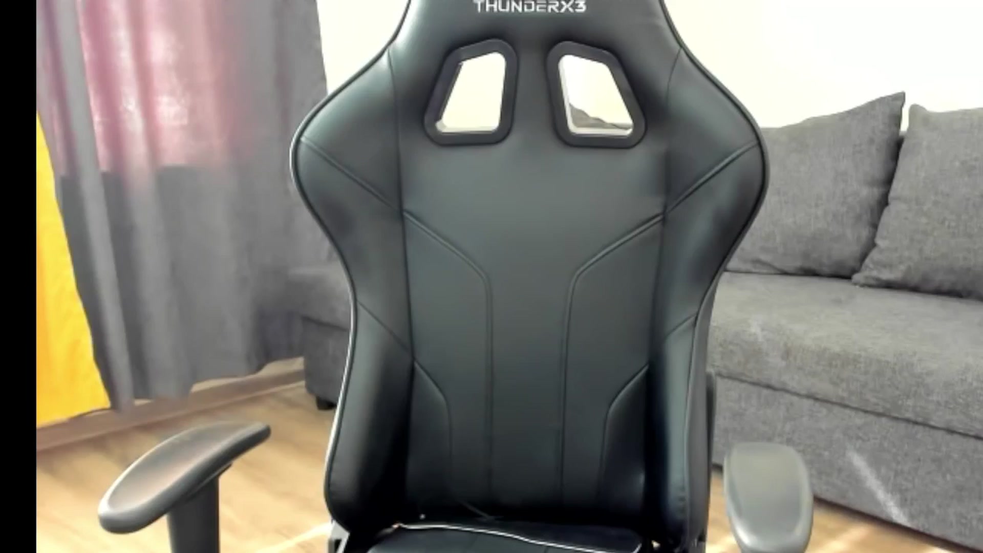 Gallery image thumbnail from Juicy_Cherry6's myfreecams stream on, 07/05/2024, 02:53 image 17 of 20