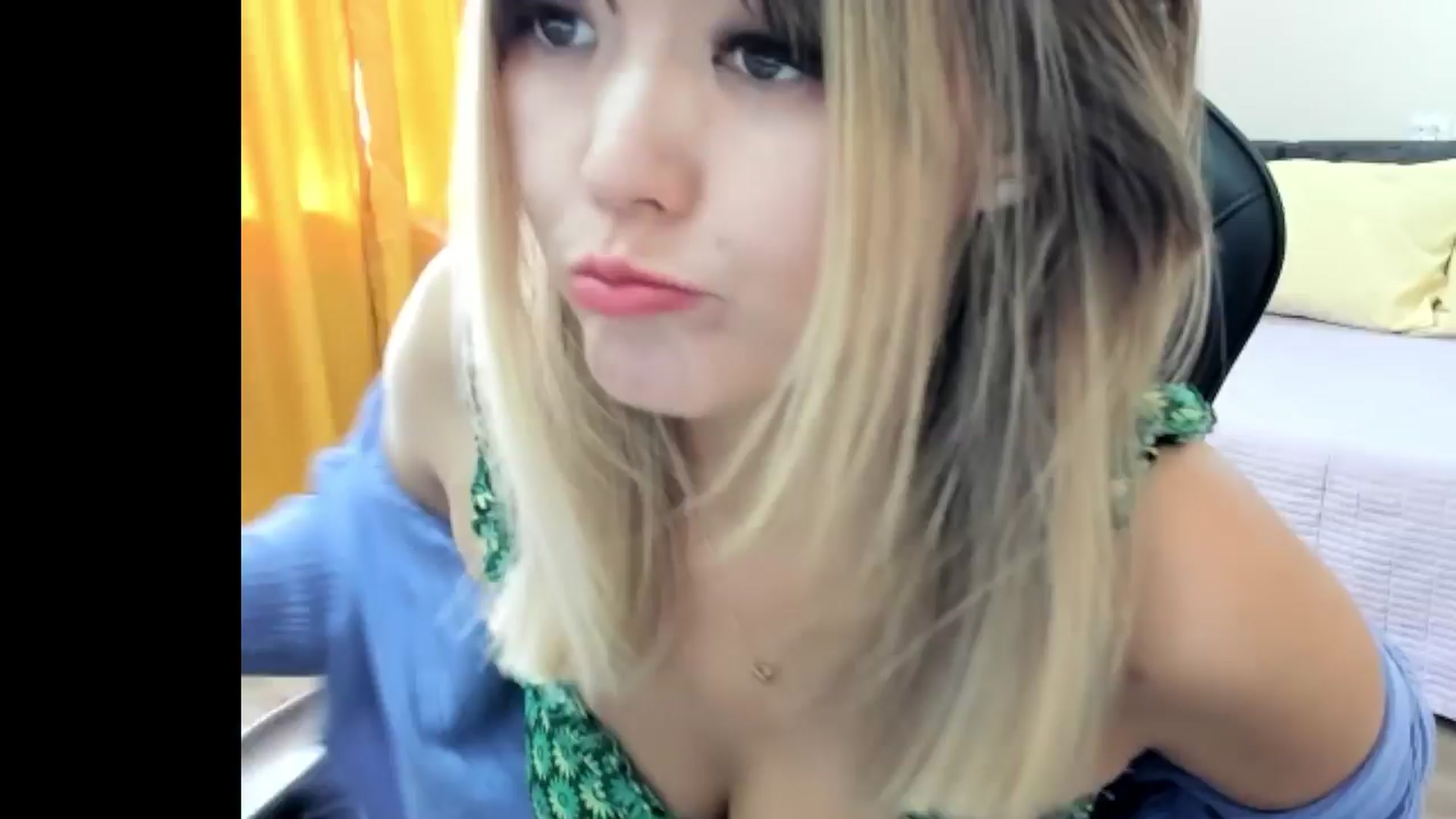 Gallery image thumbnail from Juicy_Cherry6's myfreecams stream on, 09/07/2024, 08:34 image 9 of 20