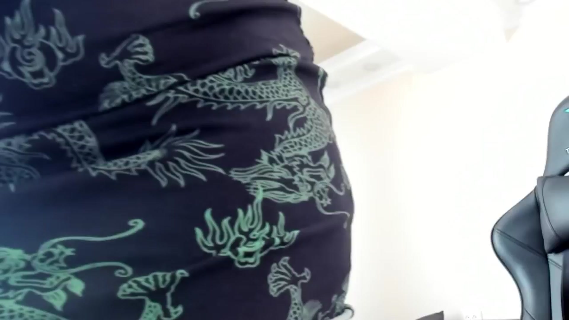Gallery image thumbnail from Juicy_Cherry6's myfreecams stream on, 10/07/2024, 07:11 image 19 of 20