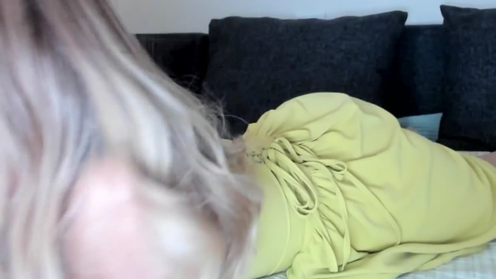 Gallery image thumbnail from Juicy_Cherry6's myfreecams stream on, 10/16/2024, 05:13 image 8 of 20