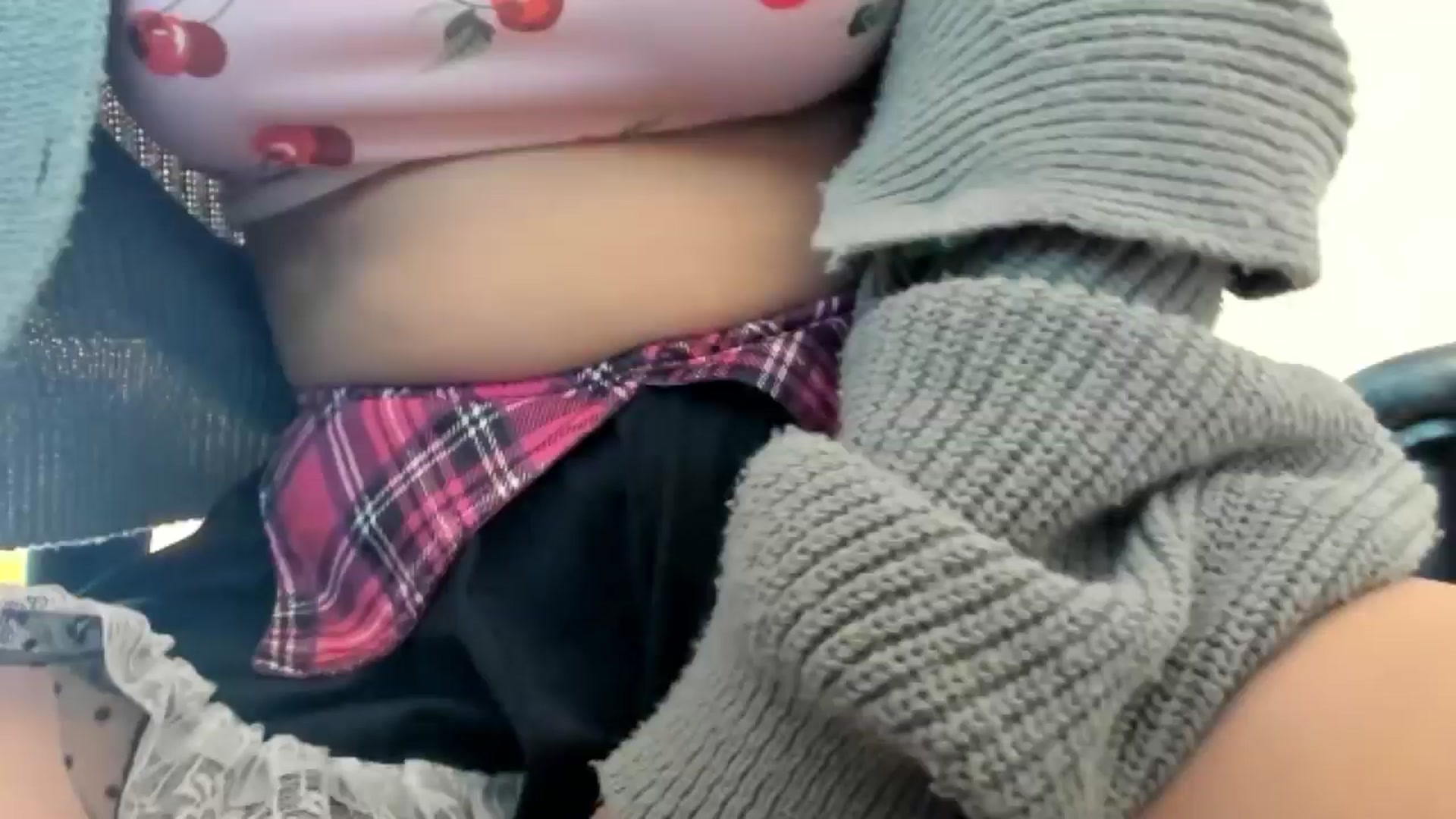 Gallery image thumbnail from Juicy_Cherry6's myfreecams stream on, 12/12/2024, 08:03 image 8 of 20