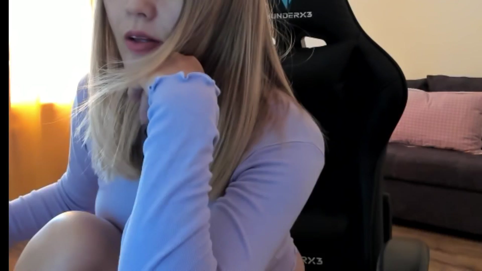 Gallery image thumbnail from Juicy_Cherry6's myfreecams stream on, 10/15/2025, 05:25 image 2 of 20