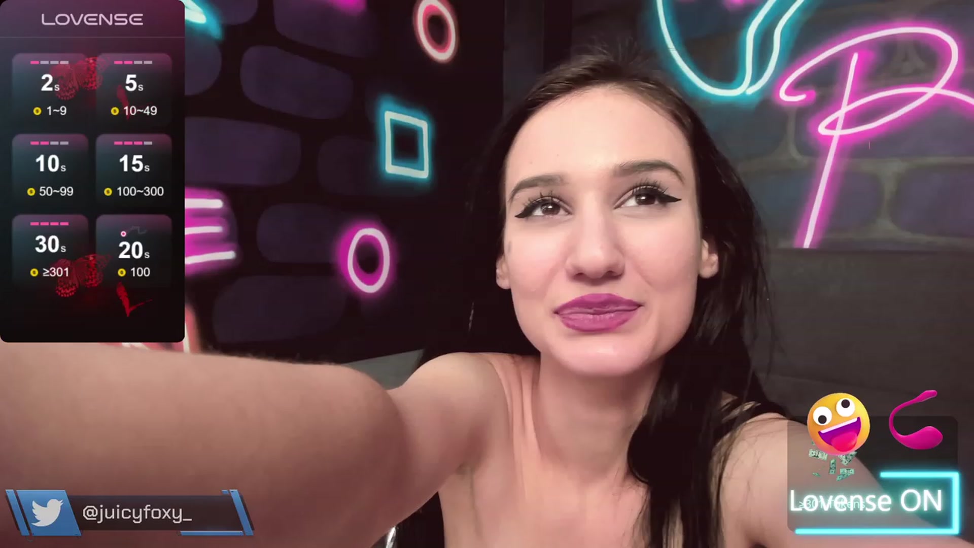 Gallery image thumbnail from Juicy_Foxy's myfreecams stream on, 01/13/2024, 10:52 image 19 of 20