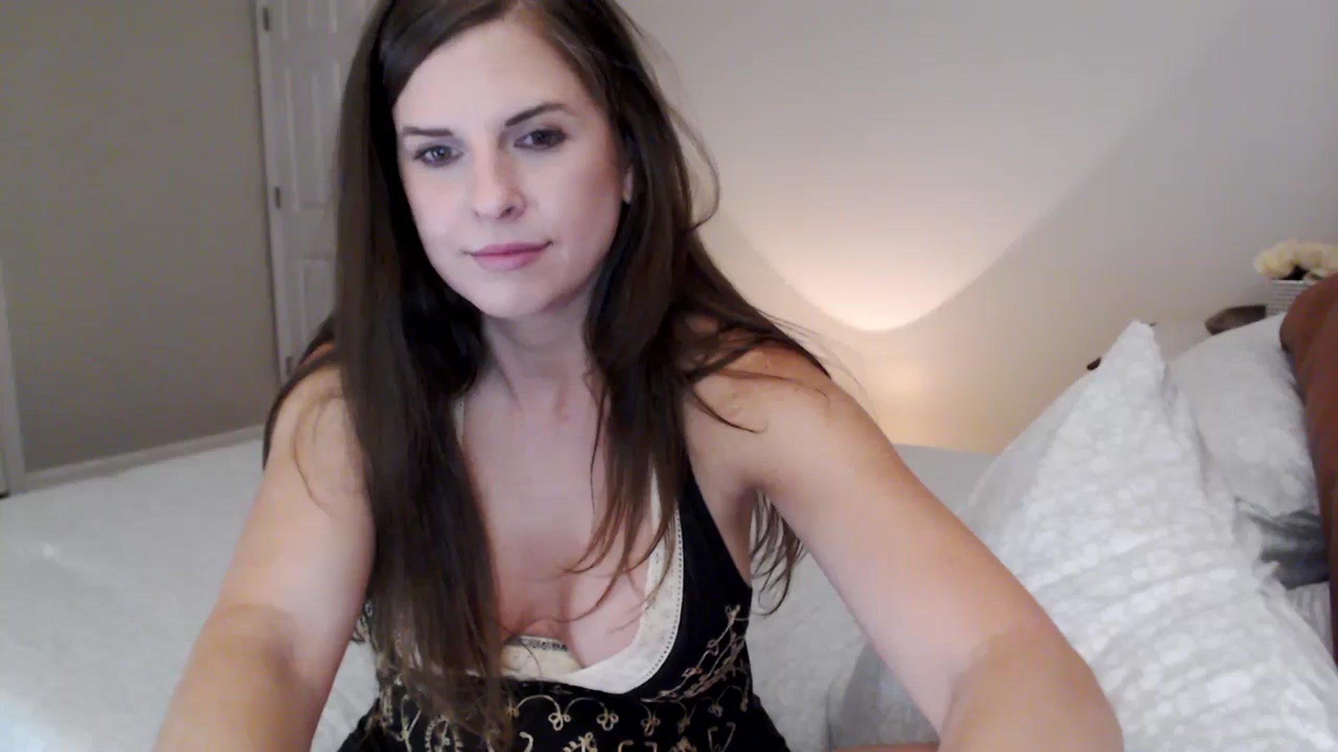 Gallery image thumbnail from Juicy_Fruit's myfreecams stream on, 09/01/2024, 04:03 image 9 of 20