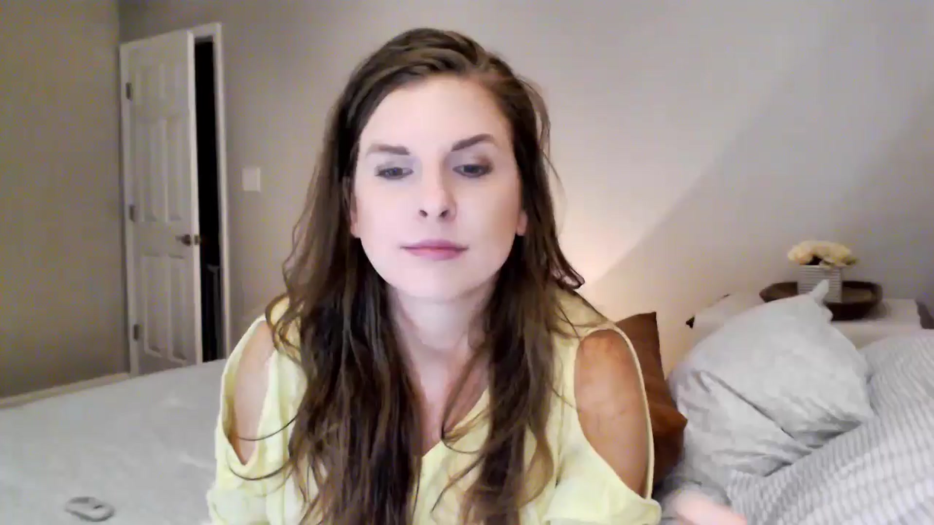Gallery image thumbnail from Juicy_Fruit's myfreecams stream on, 09/03/2024, 02:43 image 10 of 20