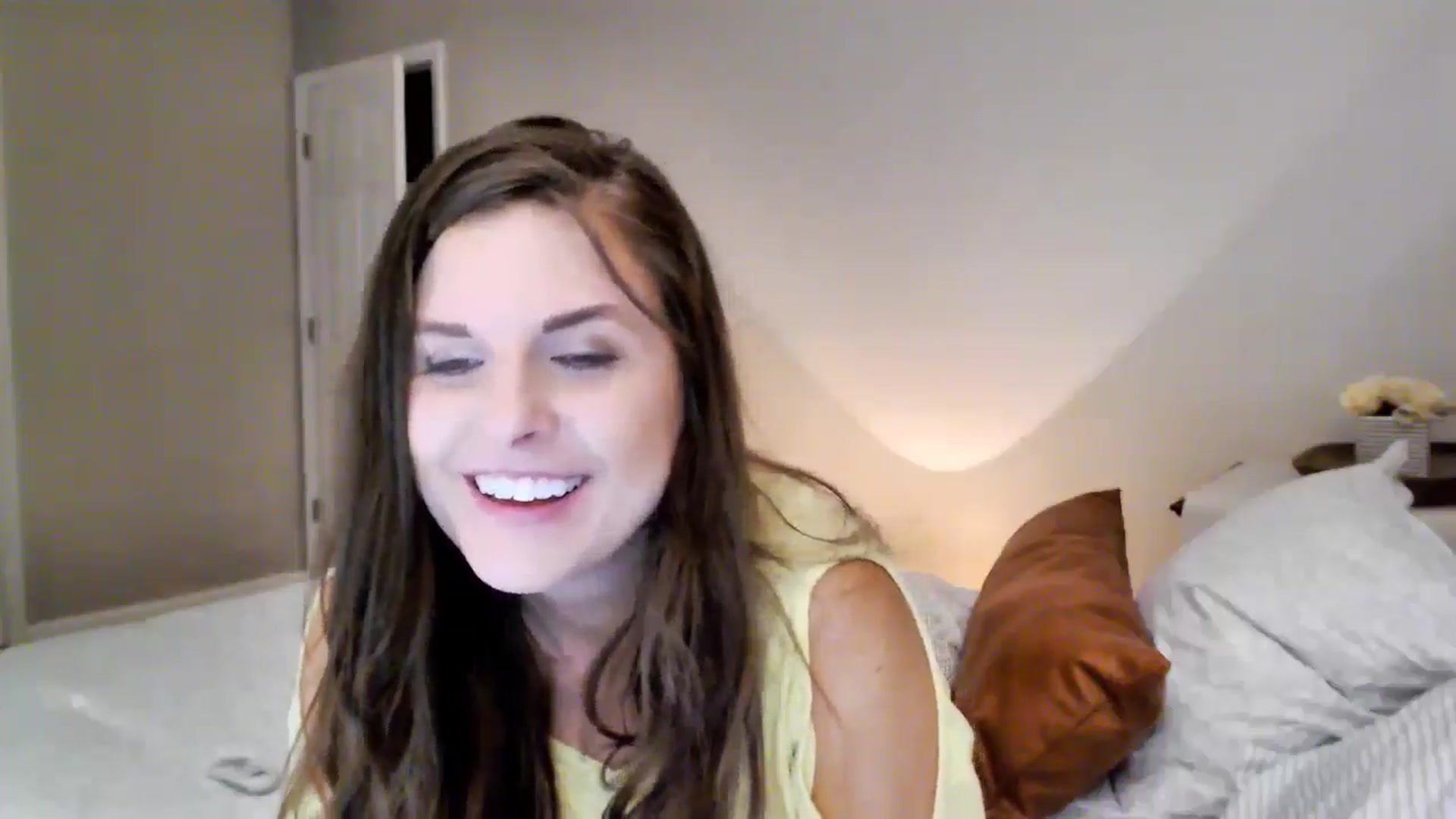Gallery image thumbnail from Juicy_Fruit's myfreecams stream on, 09/03/2024, 02:43 image 8 of 20