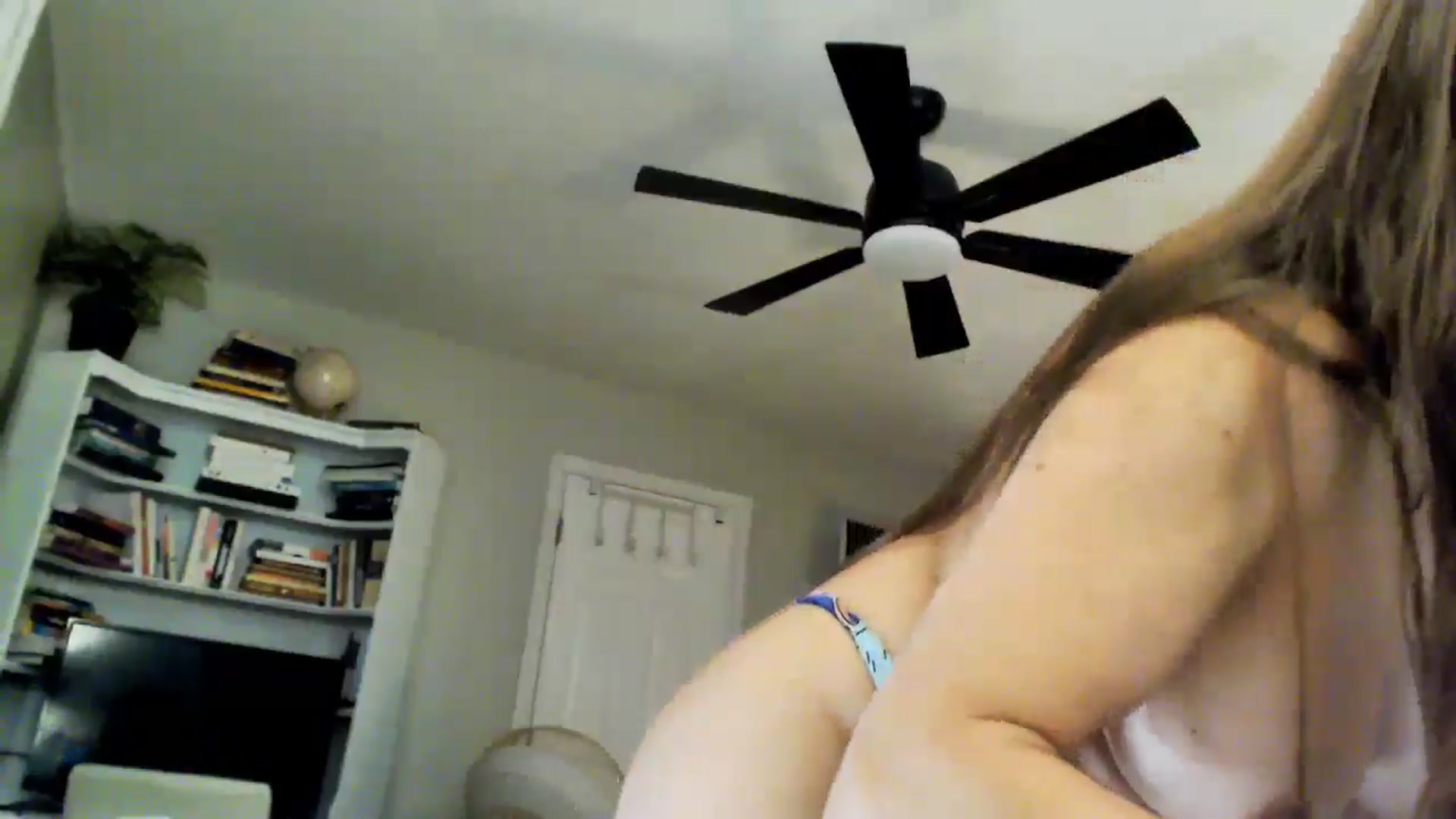 Gallery image thumbnail from Juicy_Fruit's myfreecams stream on, 09/06/2024, 02:46 image 17 of 20