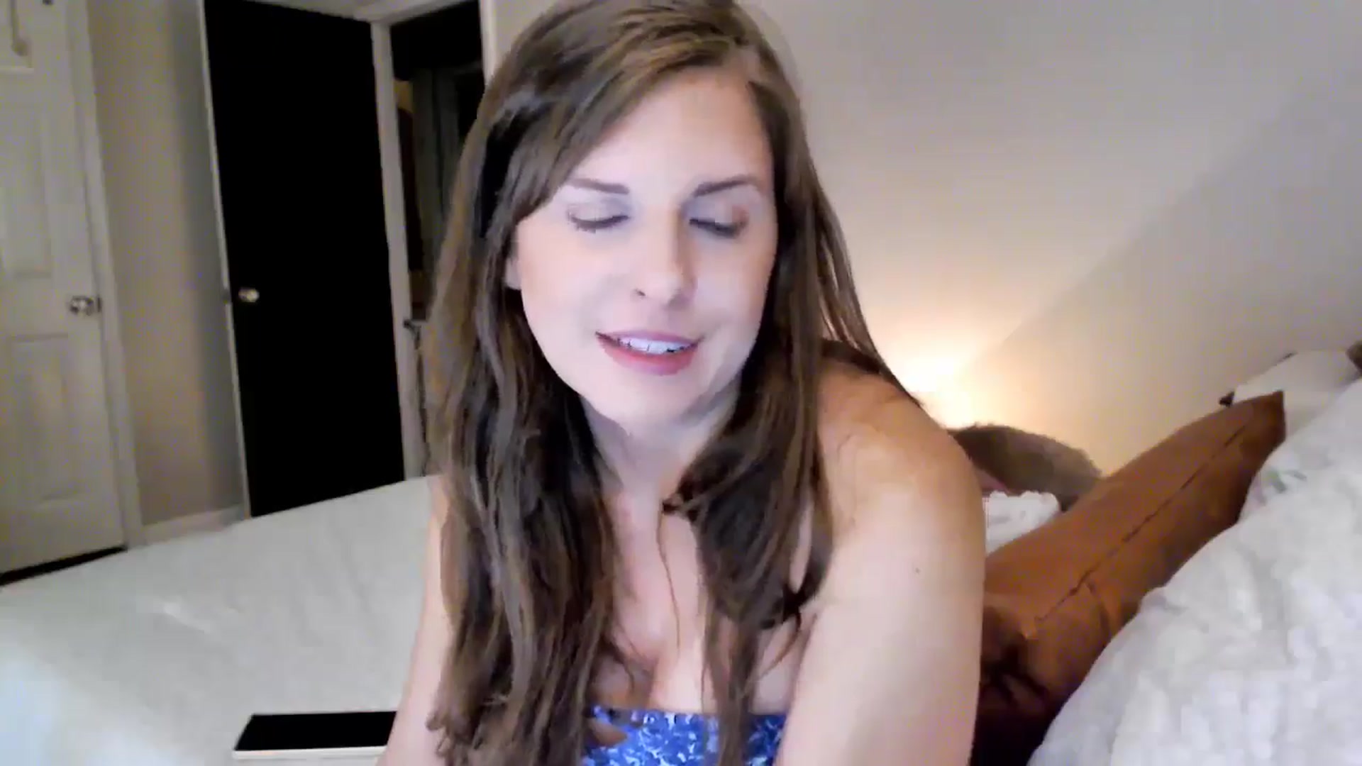 Gallery image thumbnail from Juicy_Fruit's myfreecams stream on, 09/06/2024, 02:46 image 12 of 20