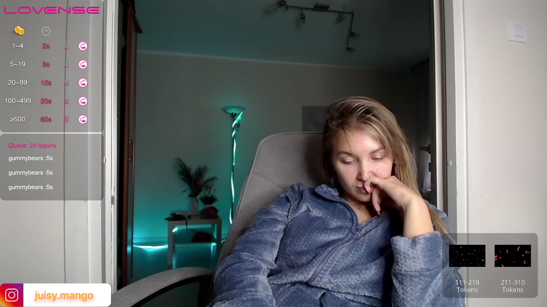 Gallery image thumbnail from Juicy__mango's myfreecams stream on, 11/15/2022, 06:30 image 20 of 20