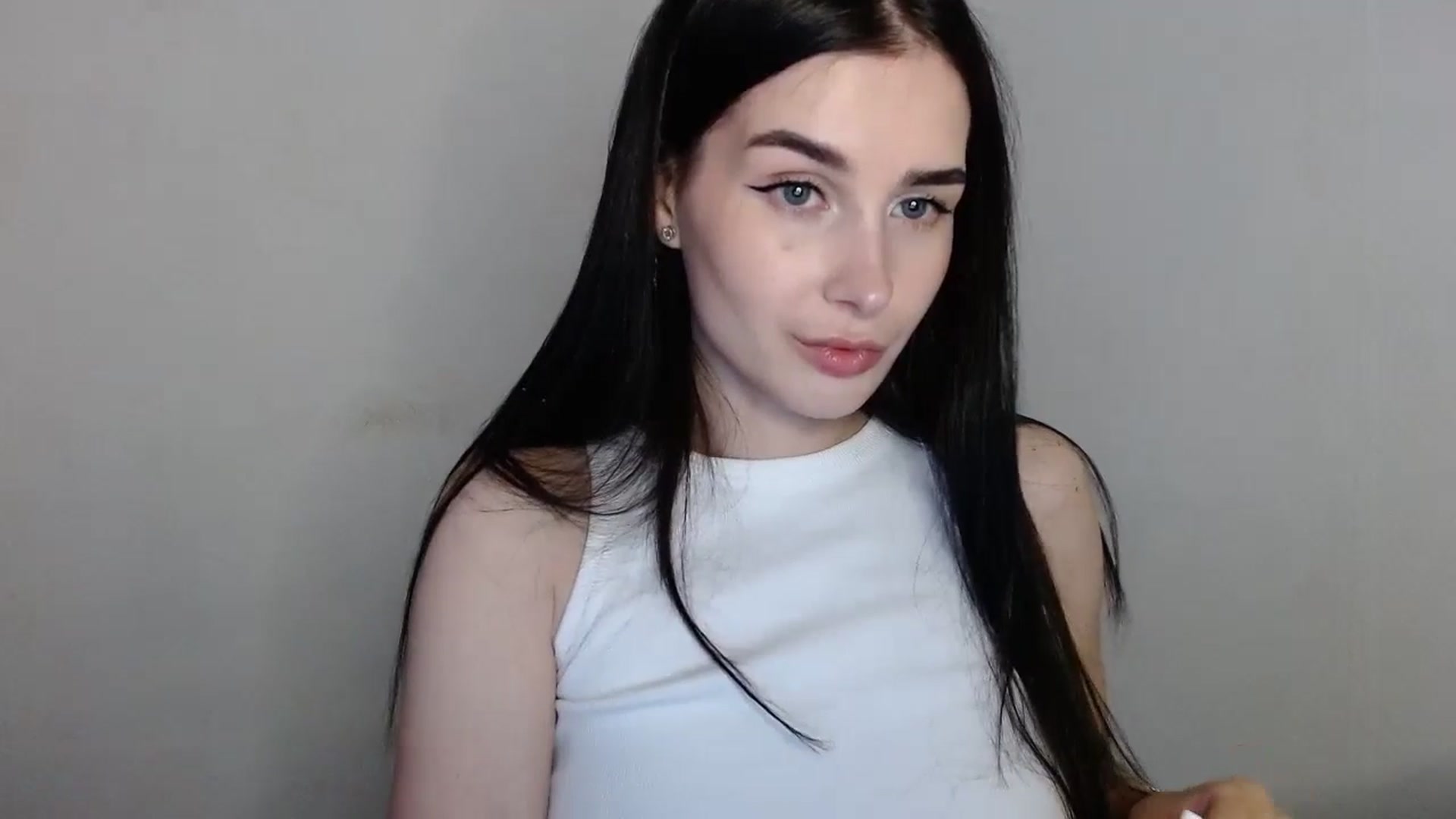 Gallery image thumbnail from Juicy_peach_'s myfreecams stream on, 05/06/2024, 16:15 image 6 of 20