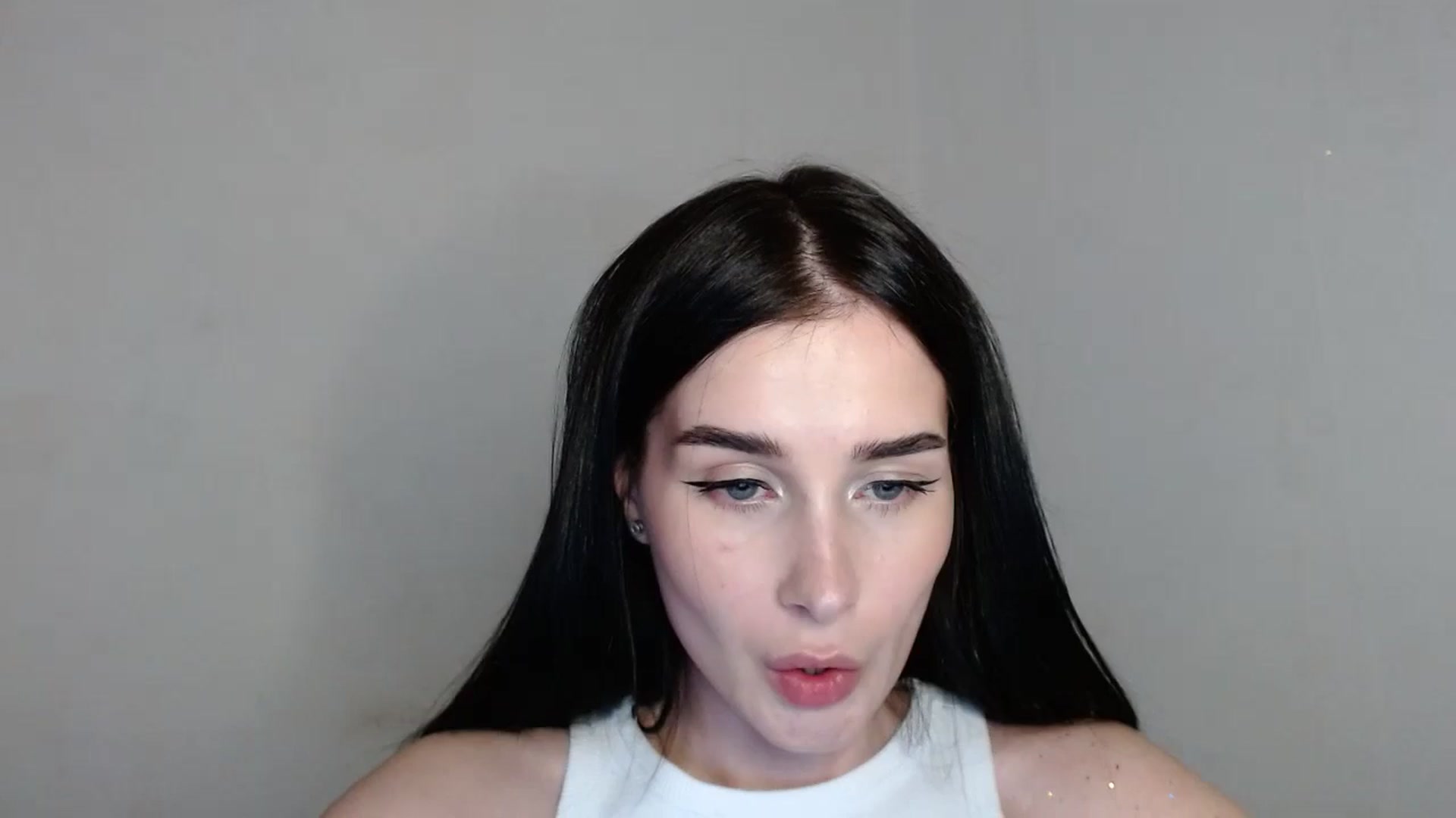 Gallery image thumbnail from Juicy_peach_'s myfreecams stream on, 05/06/2024, 16:15 image 14 of 20