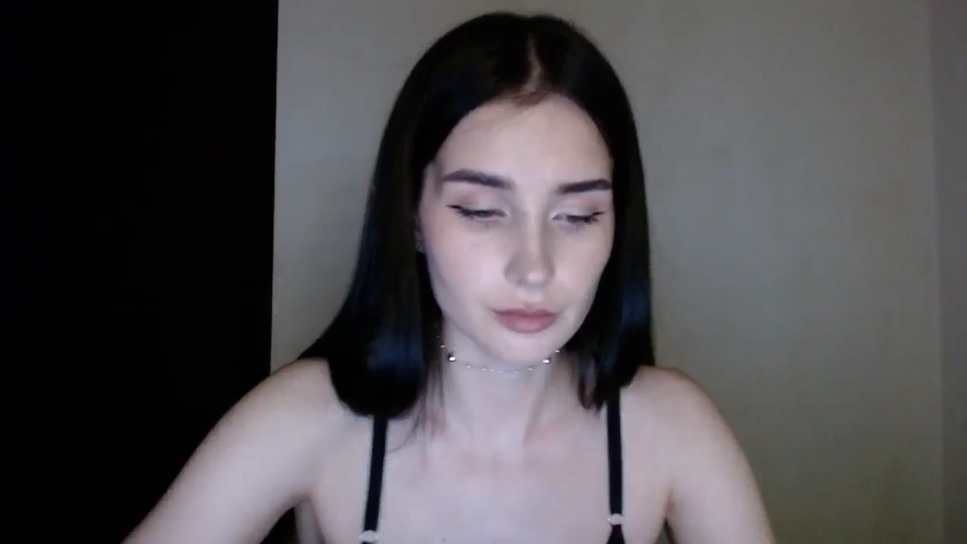 Gallery image thumbnail from Juicy_peach_'s myfreecams stream on, 05/07/2024, 19:18 image 19 of 20