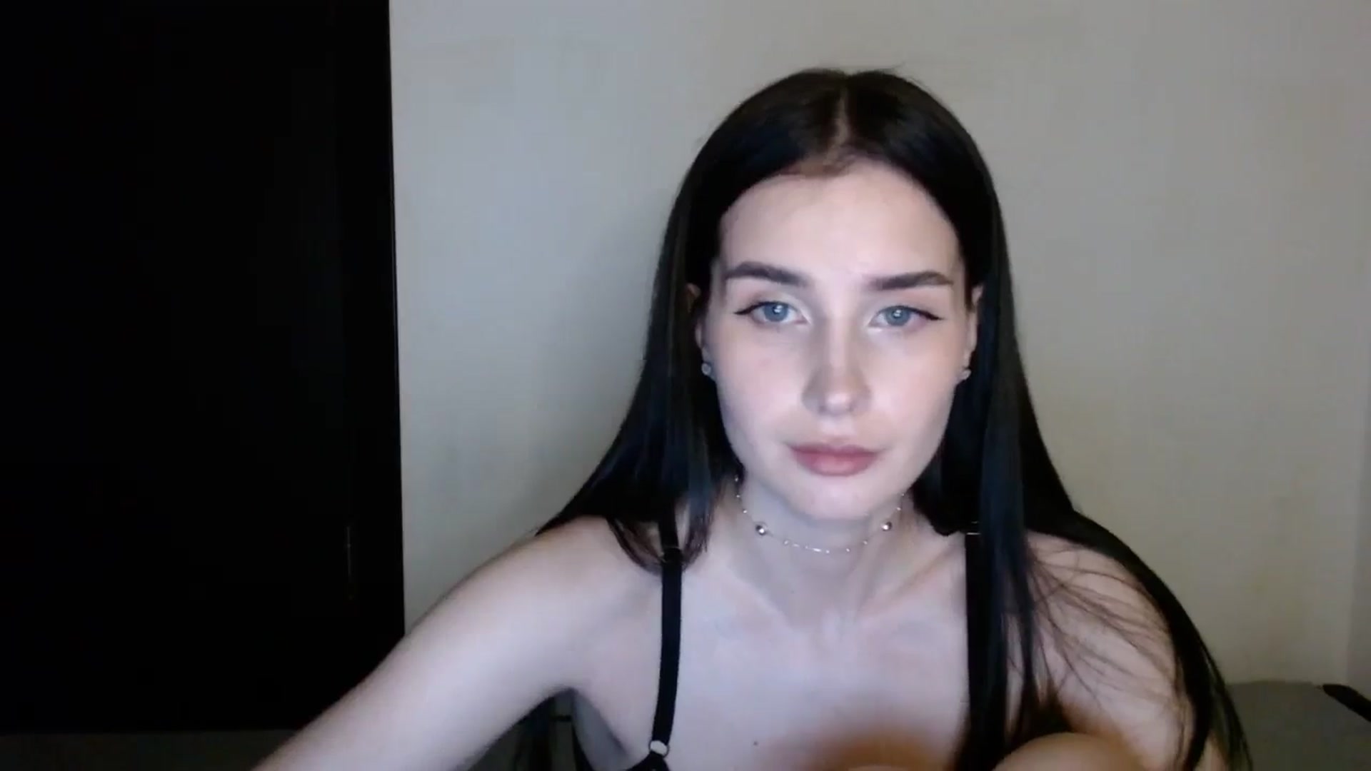 Gallery image thumbnail from Juicy_peach_'s myfreecams stream on, 05/07/2024, 19:18 image 14 of 20