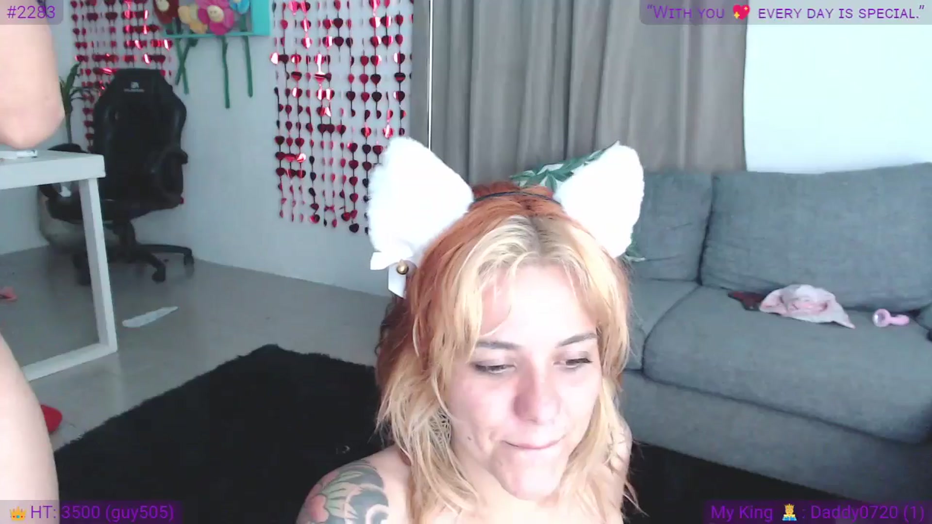 Gallery image thumbnail from Juicybae's myfreecams stream on, 02/16/2025, 11:36 image 19 of 20