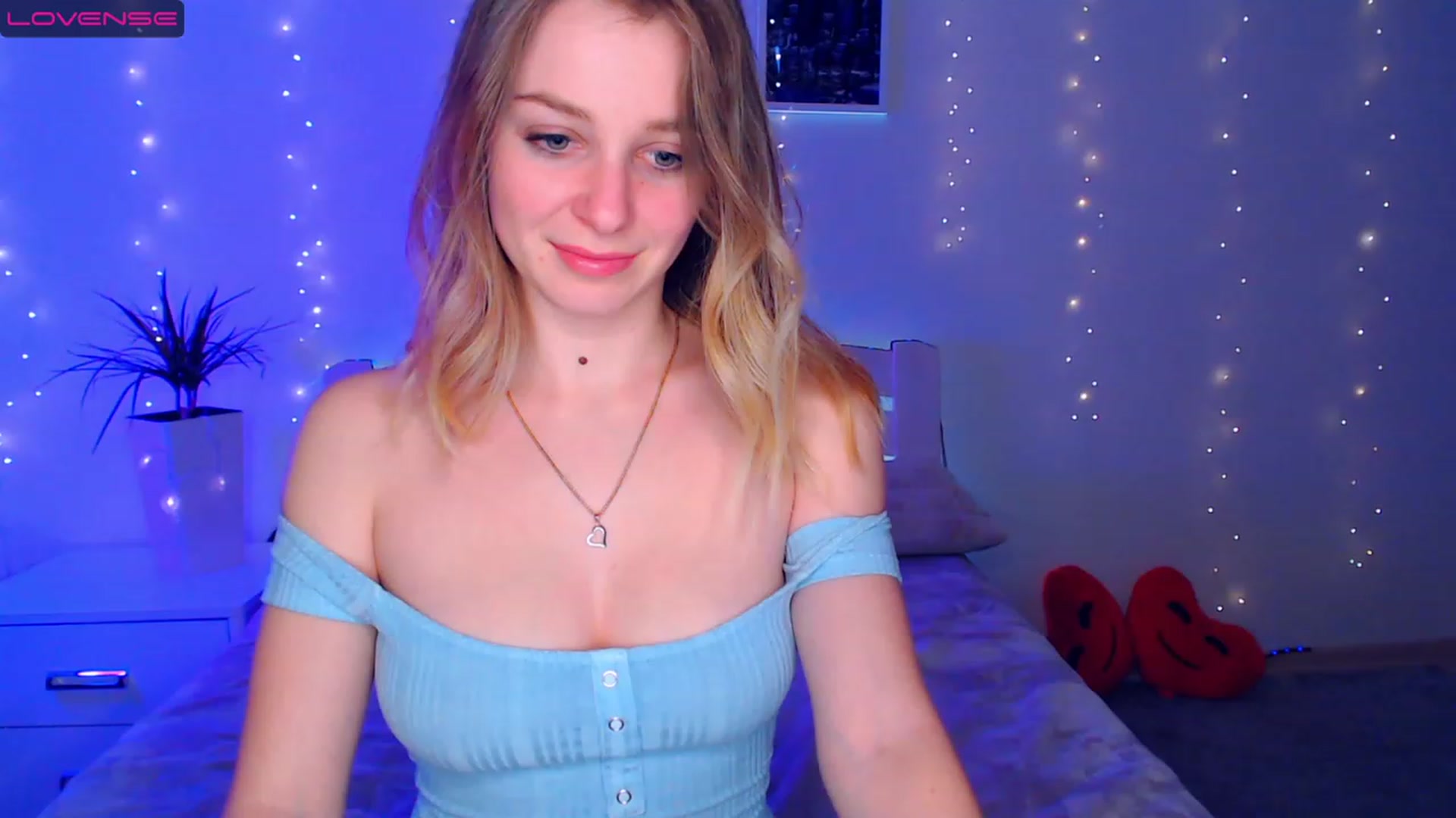 Gallery image thumbnail from Juicyjines's myfreecams stream on, 02/23/2023, 15:33 image 12 of 20
