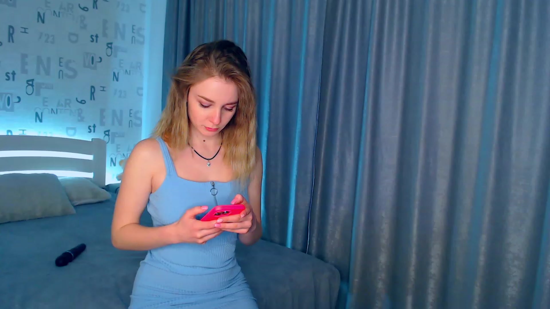 Gallery image thumbnail from Juicyjines's myfreecams stream on, 04/02/2023, 12:56 image 18 of 20