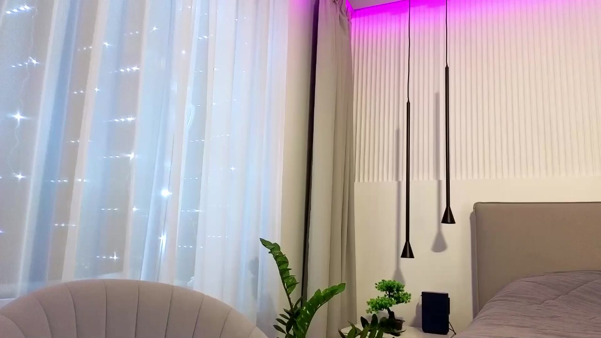 Gallery image thumbnail from Juicylips_'s myfreecams stream on, 01/10/2026, 22:24 image 14 of 20