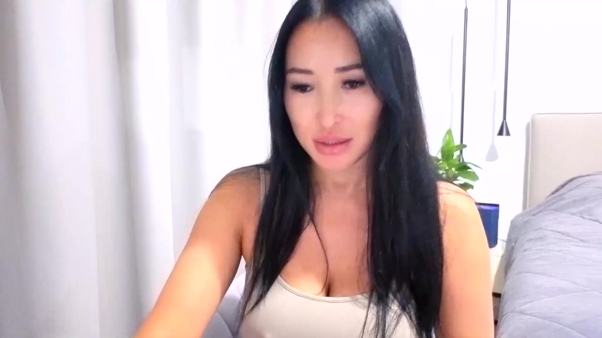 Gallery image thumbnail from Juicylips_'s myfreecams stream on, 02/11/2026, 21:59 image 18 of 20