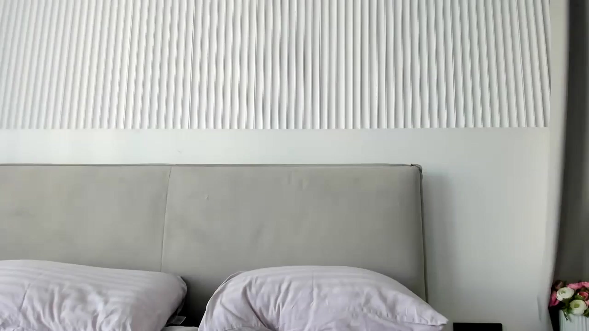 Gallery image thumbnail from JuicyyHottie's myfreecams stream on, 05/05/2024, 16:08 image 1 of 20