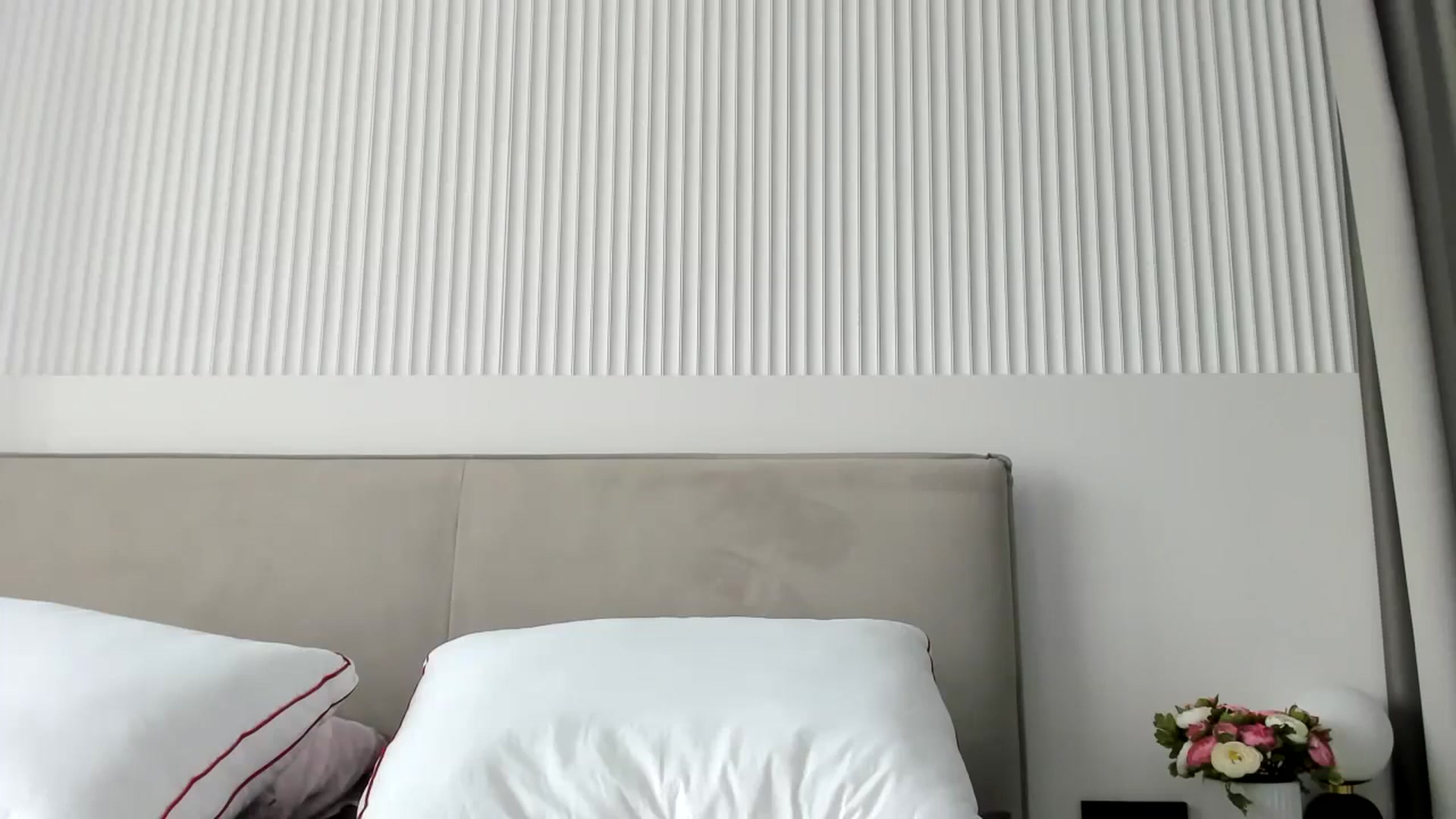 Gallery image thumbnail from JuicyyHottie's myfreecams stream on, 05/13/2024, 14:24 image 15 of 20