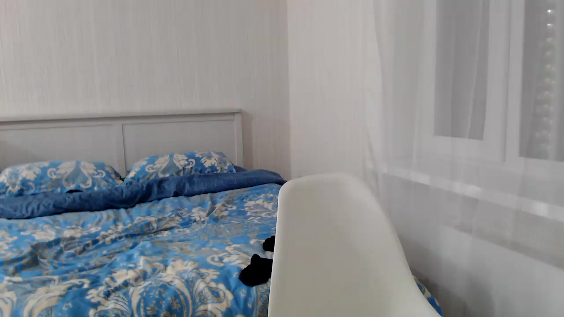 Gallery image thumbnail from Juicyylips's myfreecams stream on, 10/10/2023, 22:37 image 10 of 20
