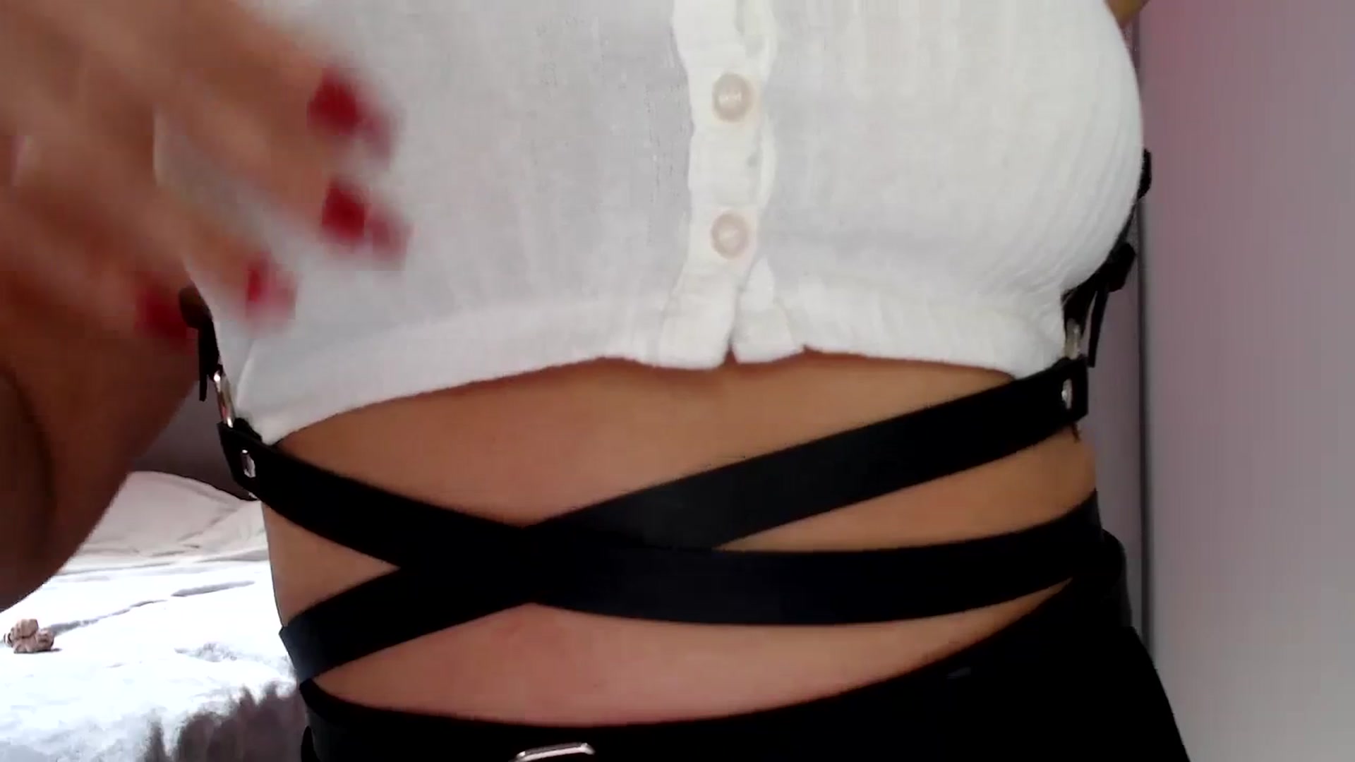 Gallery image thumbnail from Juicyylips's myfreecams stream on, 10/28/2023, 20:07 image 8 of 20