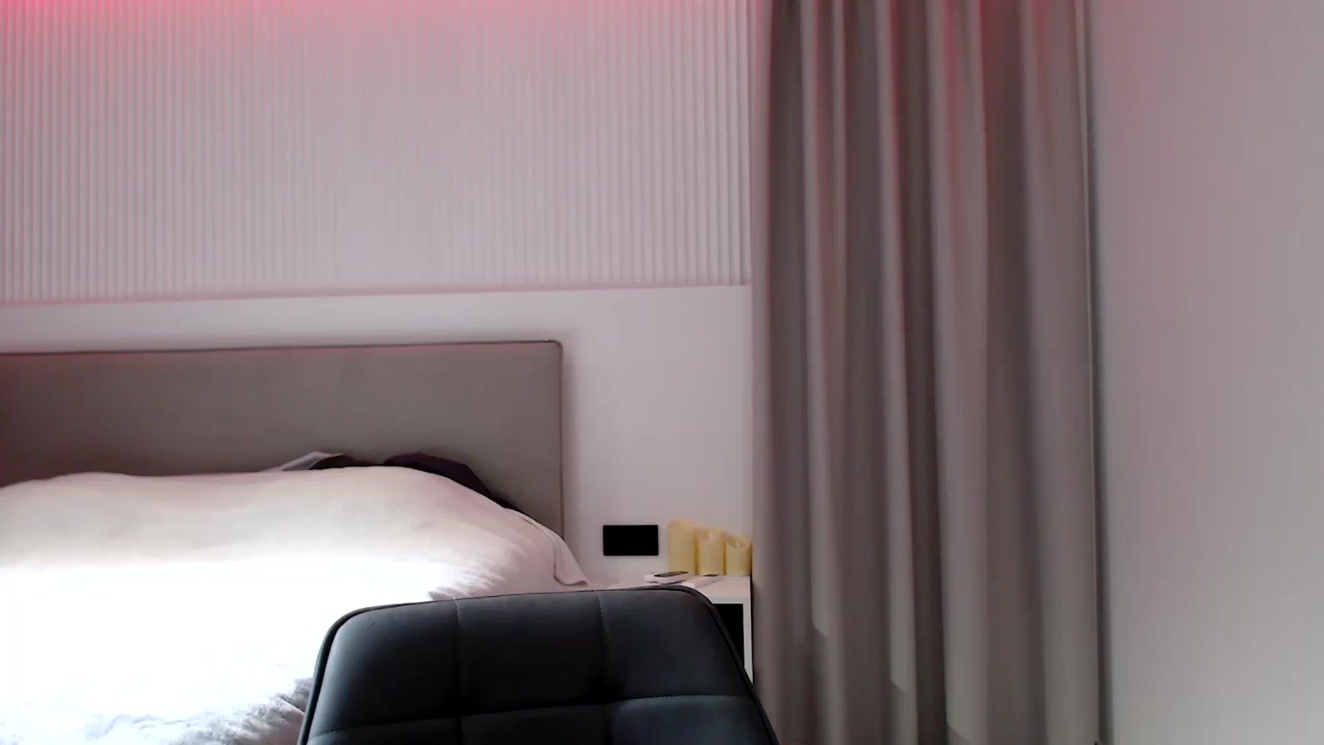 Gallery image thumbnail from Juicyylips's myfreecams stream on, 11/04/2023, 19:06 image 14 of 20
