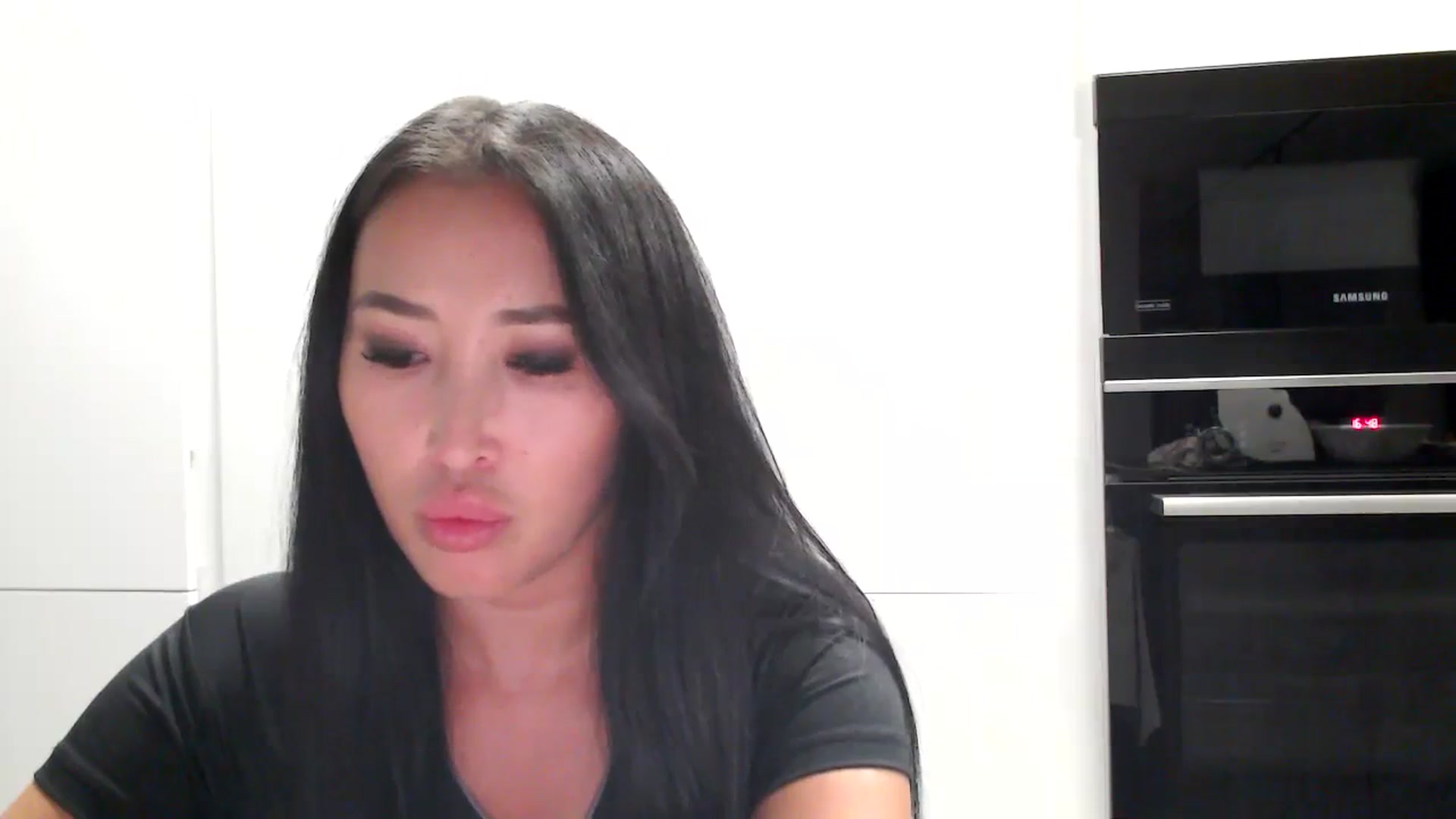 Gallery image thumbnail from Juicyylips's myfreecams stream on, 12/05/2023, 13:58 image 17 of 20
