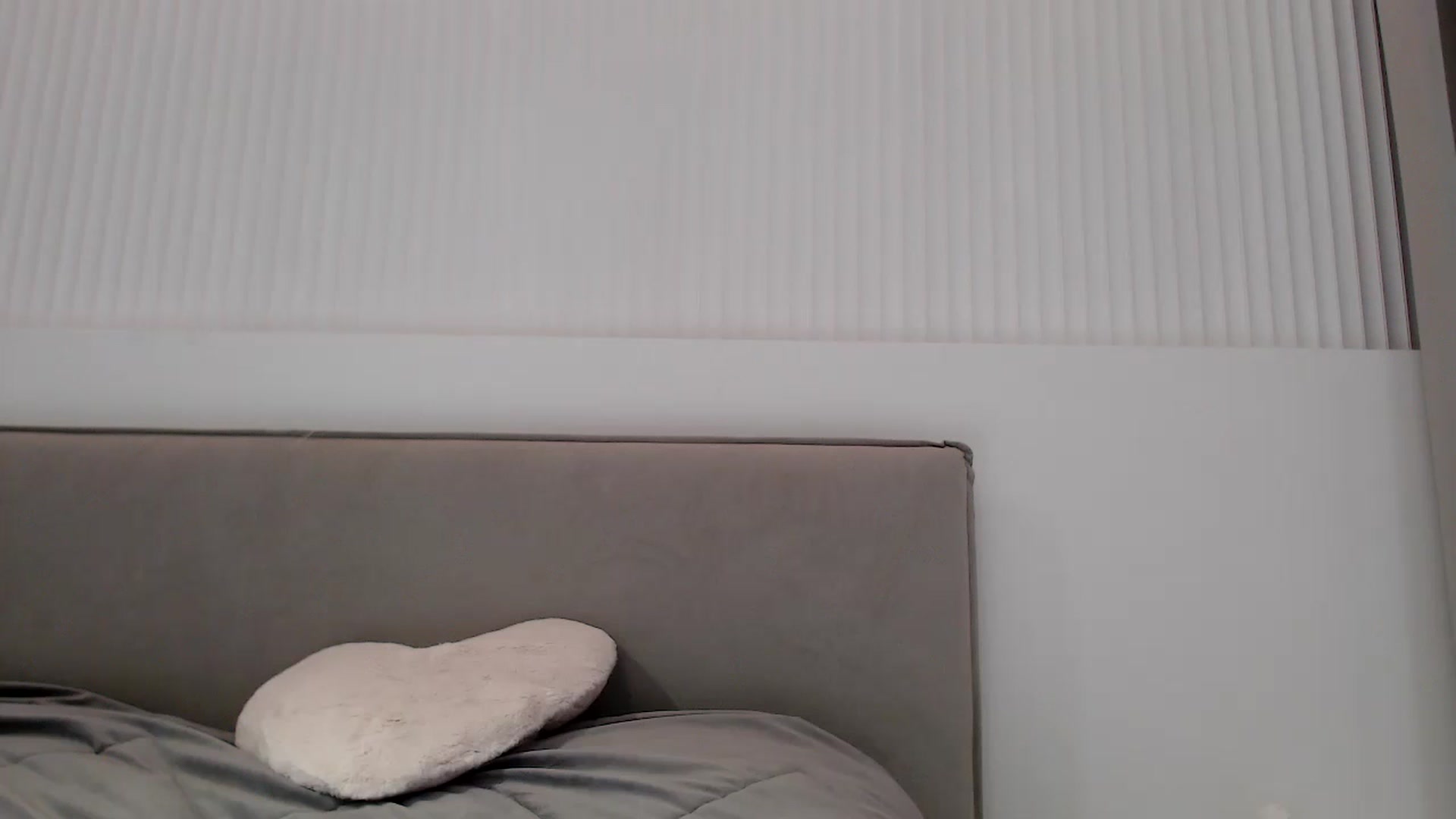 Gallery image thumbnail from Juicyylips's myfreecams stream on, 01/19/2024, 22:28 image 20 of 20