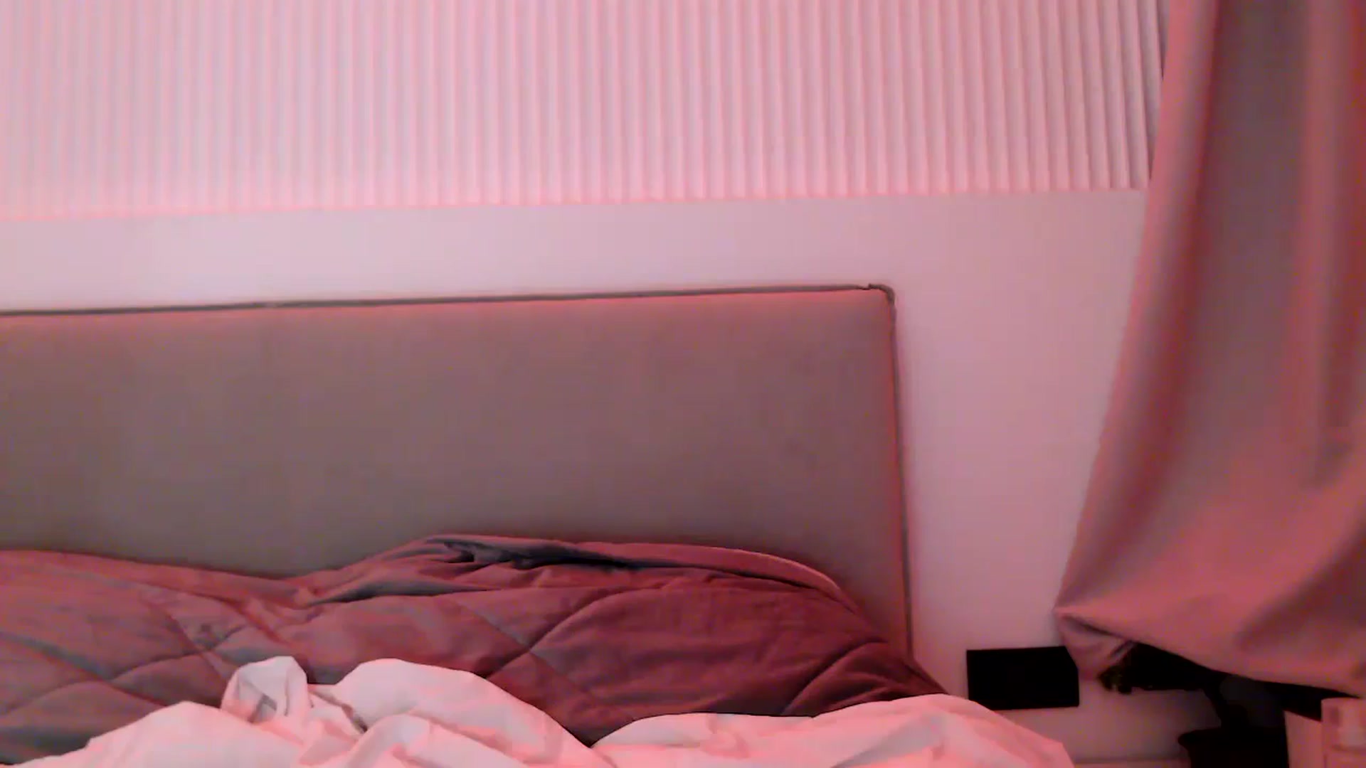 Gallery image thumbnail from Juicyylips's myfreecams stream on, 02/01/2024, 20:59 image 20 of 20