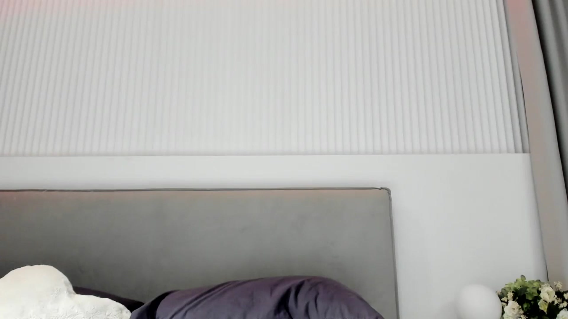 Gallery image thumbnail from Juicyylips's myfreecams stream on, 02/24/2024, 21:35 image 2 of 20
