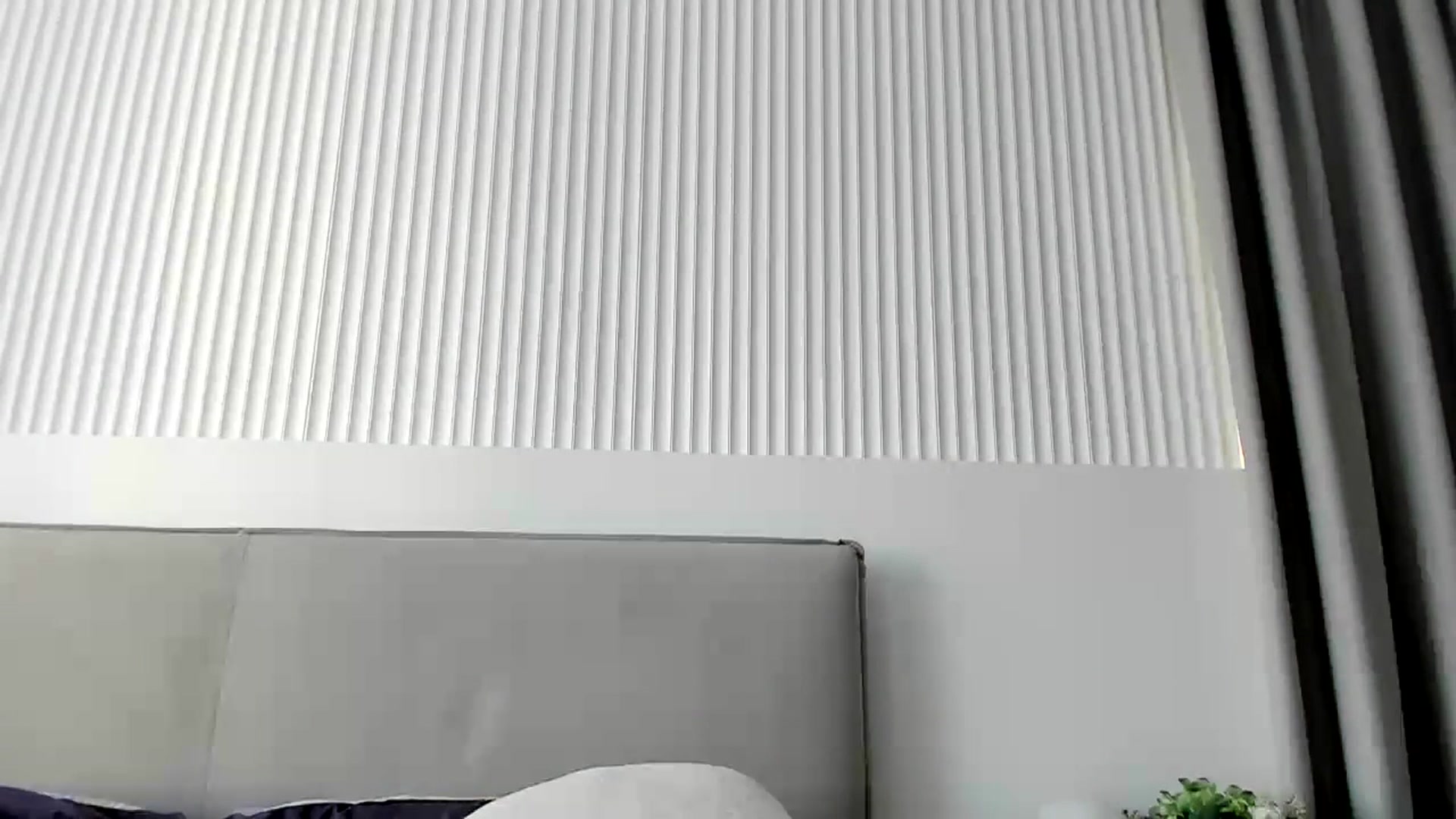 Gallery image thumbnail from Juicyylips's myfreecams stream on, 02/27/2024, 12:50 image 18 of 20