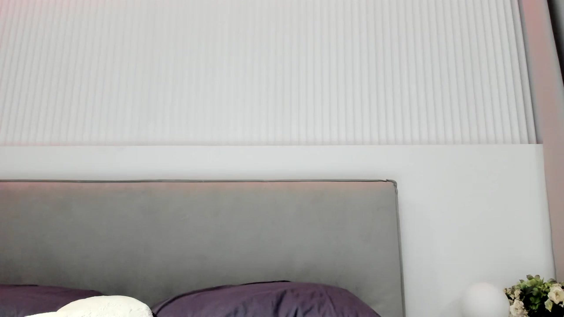 Gallery image thumbnail from Juicyylips's myfreecams stream on, 03/02/2024, 23:27 image 7 of 20