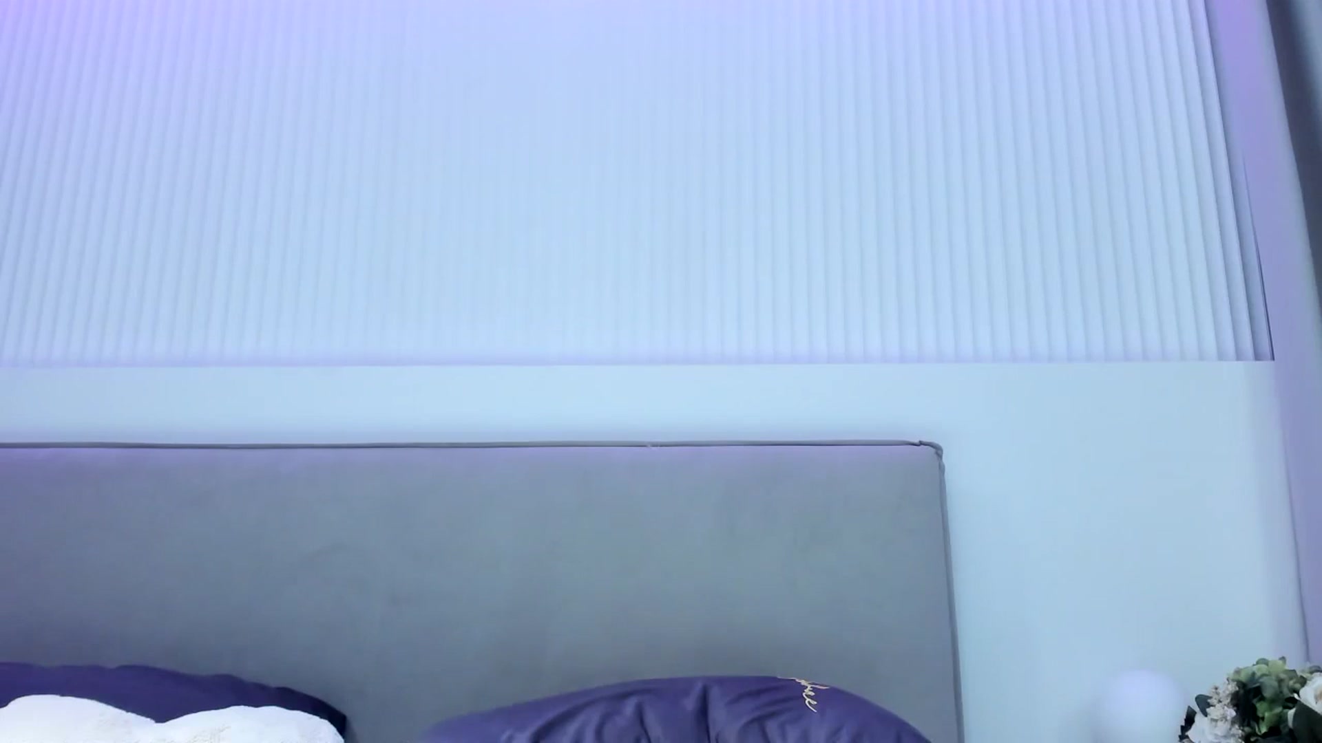 Gallery image thumbnail from Juicyylips's myfreecams stream on, 03/09/2024, 19:20 image 19 of 20