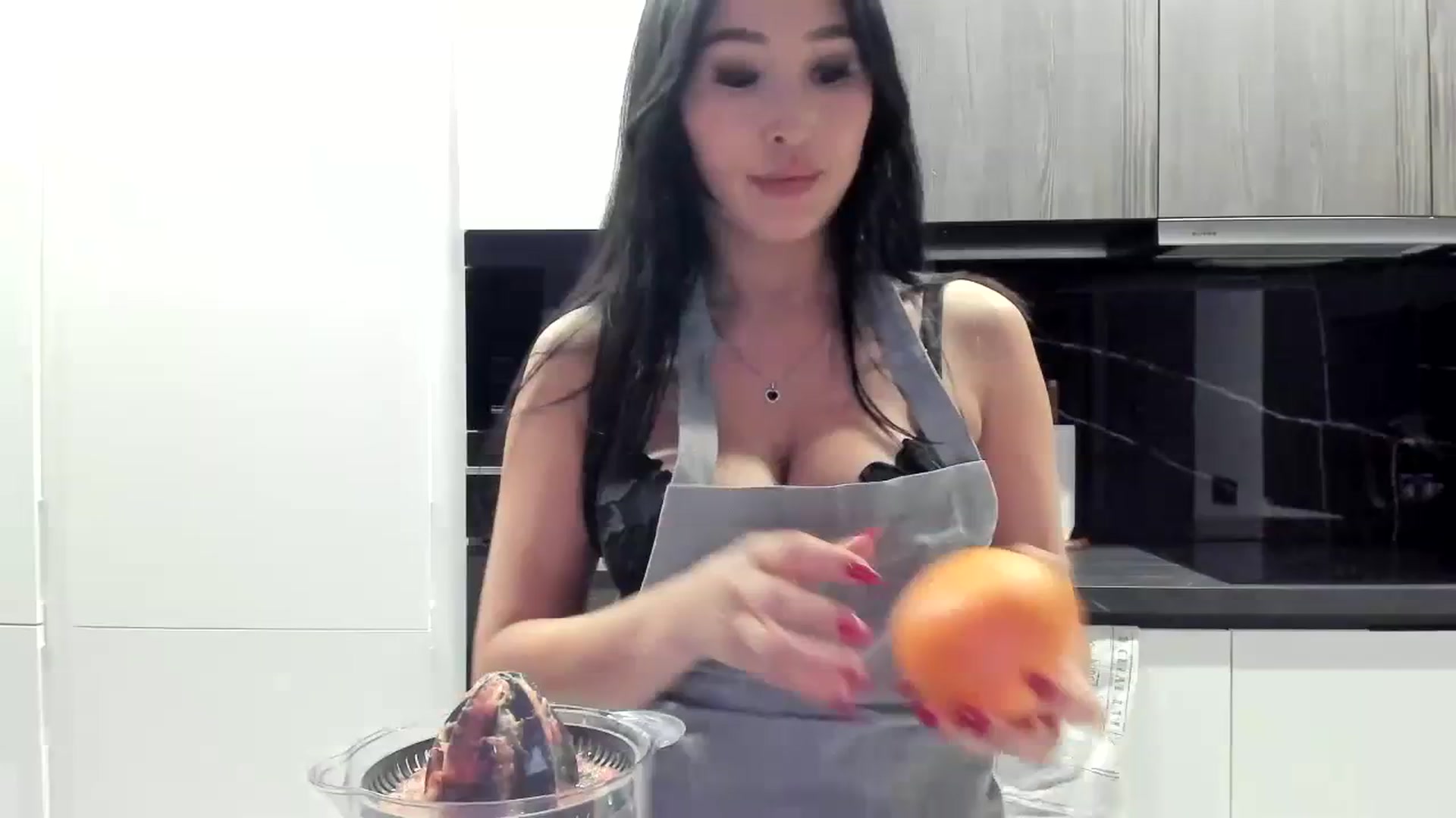 Gallery image thumbnail from Juicyylips's myfreecams stream on, 03/16/2024, 21:46 image 13 of 20