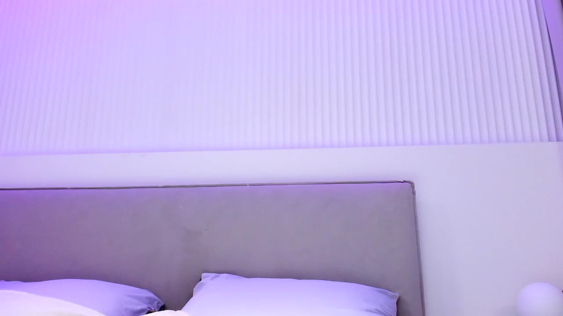 Gallery image thumbnail from Juicyylips's myfreecams stream on, 04/06/2024, 23:10 image 13 of 20