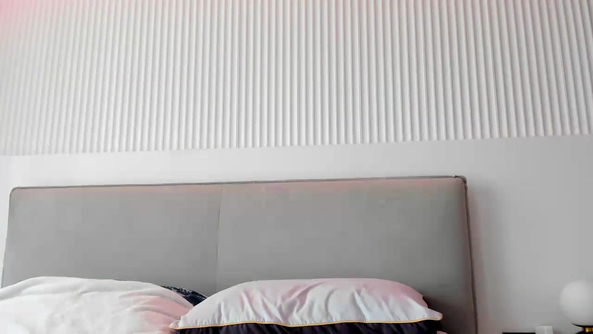 Gallery image thumbnail from Juicyylips's myfreecams stream on, 04/18/2024, 15:27 image 17 of 20