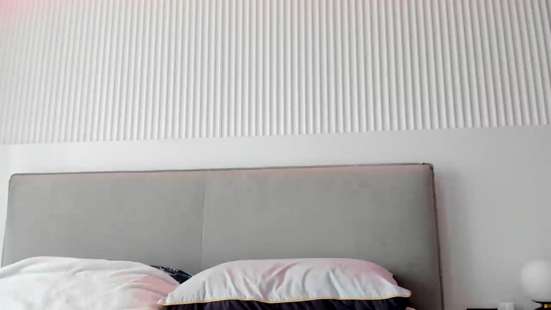 Gallery image thumbnail from Juicyylips's myfreecams stream on, 04/18/2024, 15:27 image 16 of 20