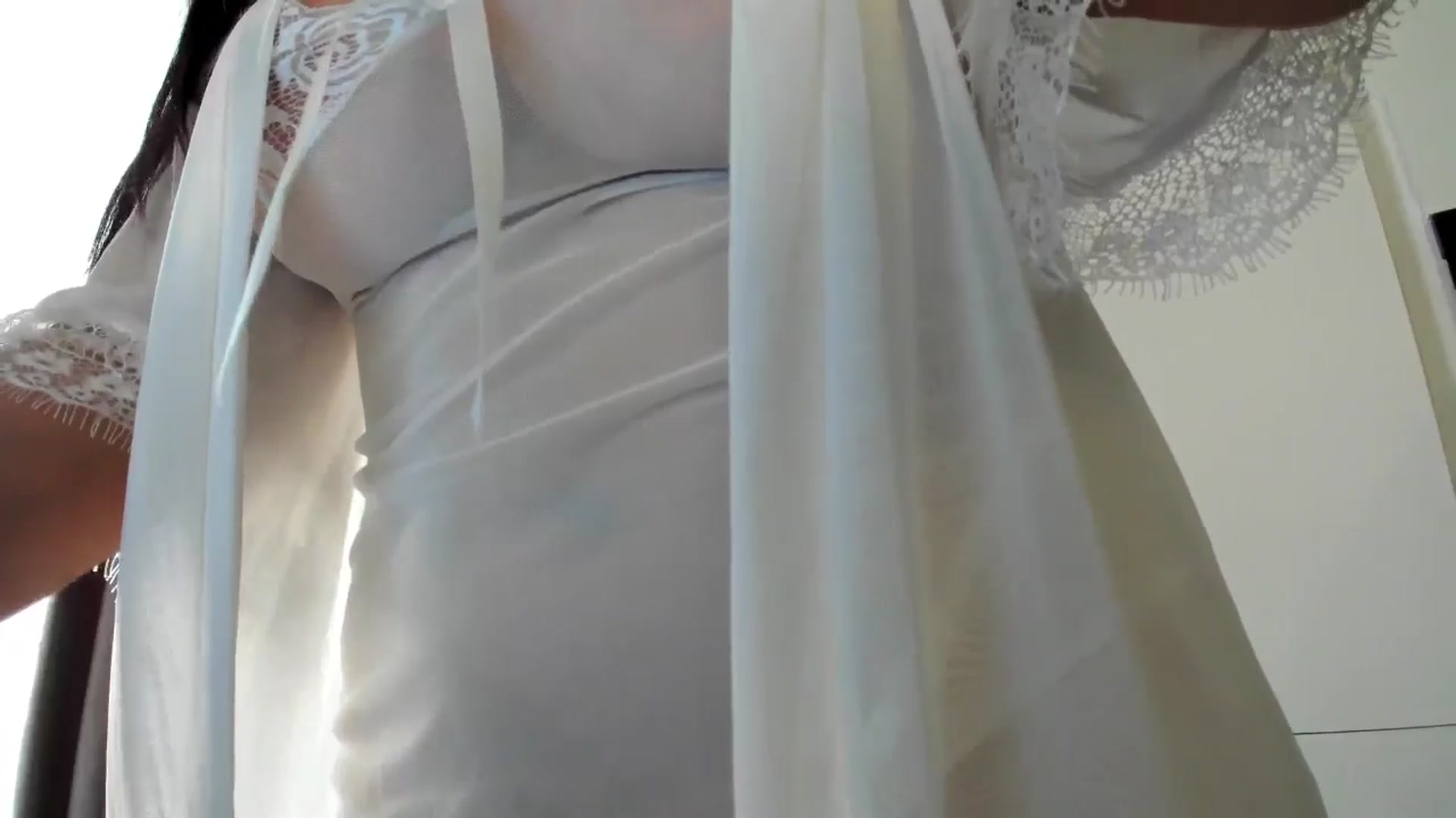 Gallery image thumbnail from Juicyylips's myfreecams stream on, 02/06/2025, 13:22 image 13 of 20