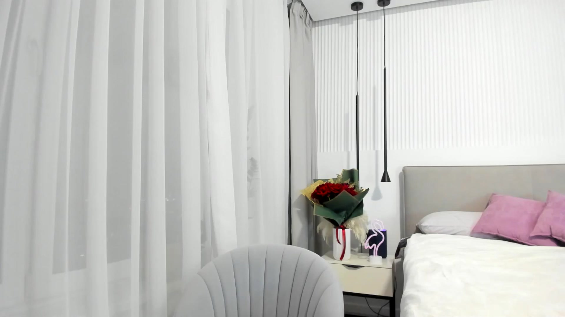 Gallery image thumbnail from Juicyylips's myfreecams stream on, 02/15/2025, 19:47 image 11 of 20